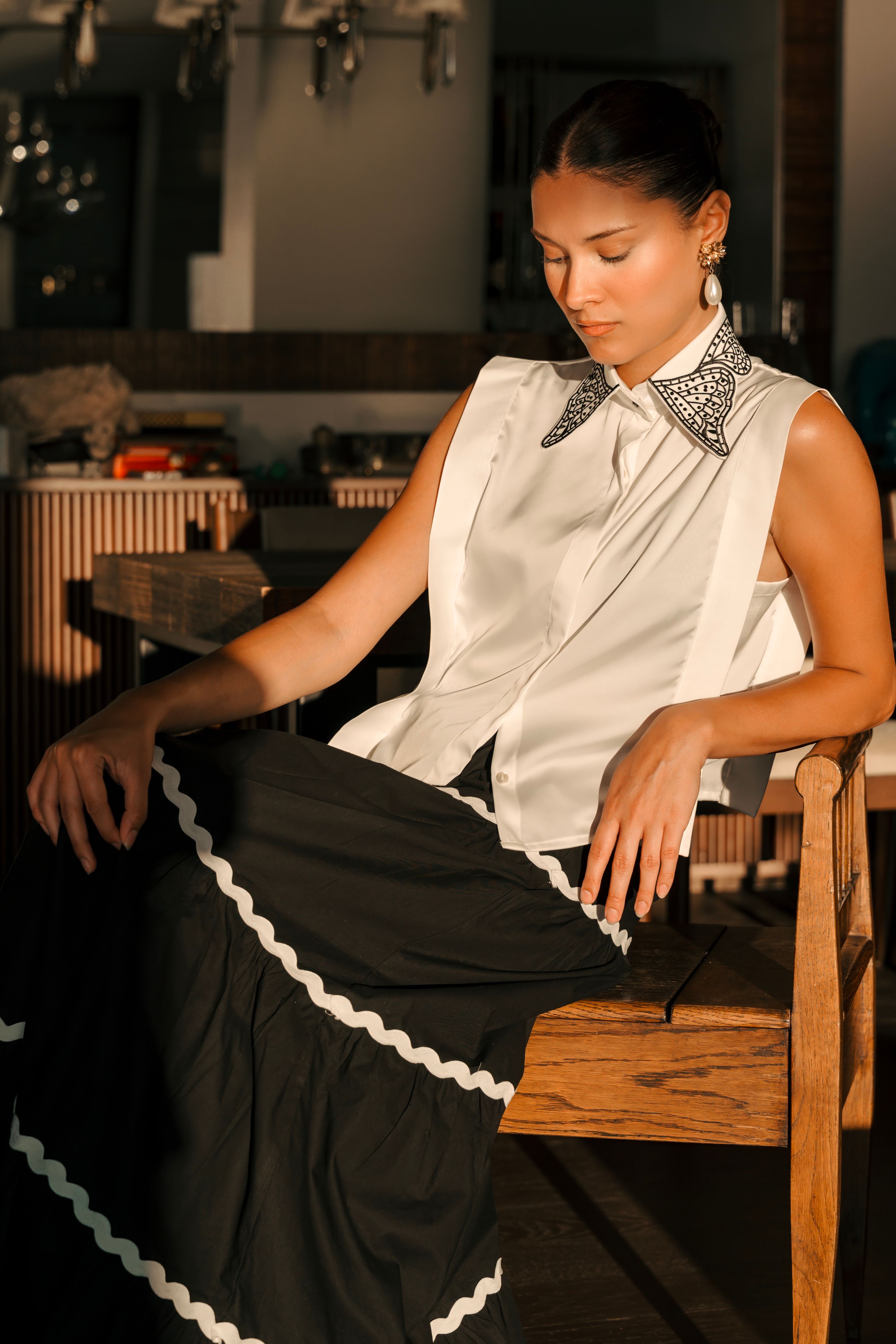 Kalliope Sleeveless Shirt in Silk