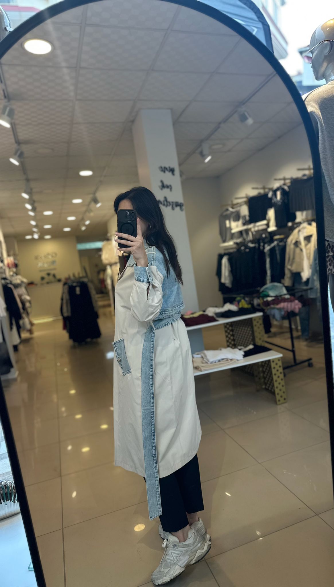 Denim Detaylı Trençkot