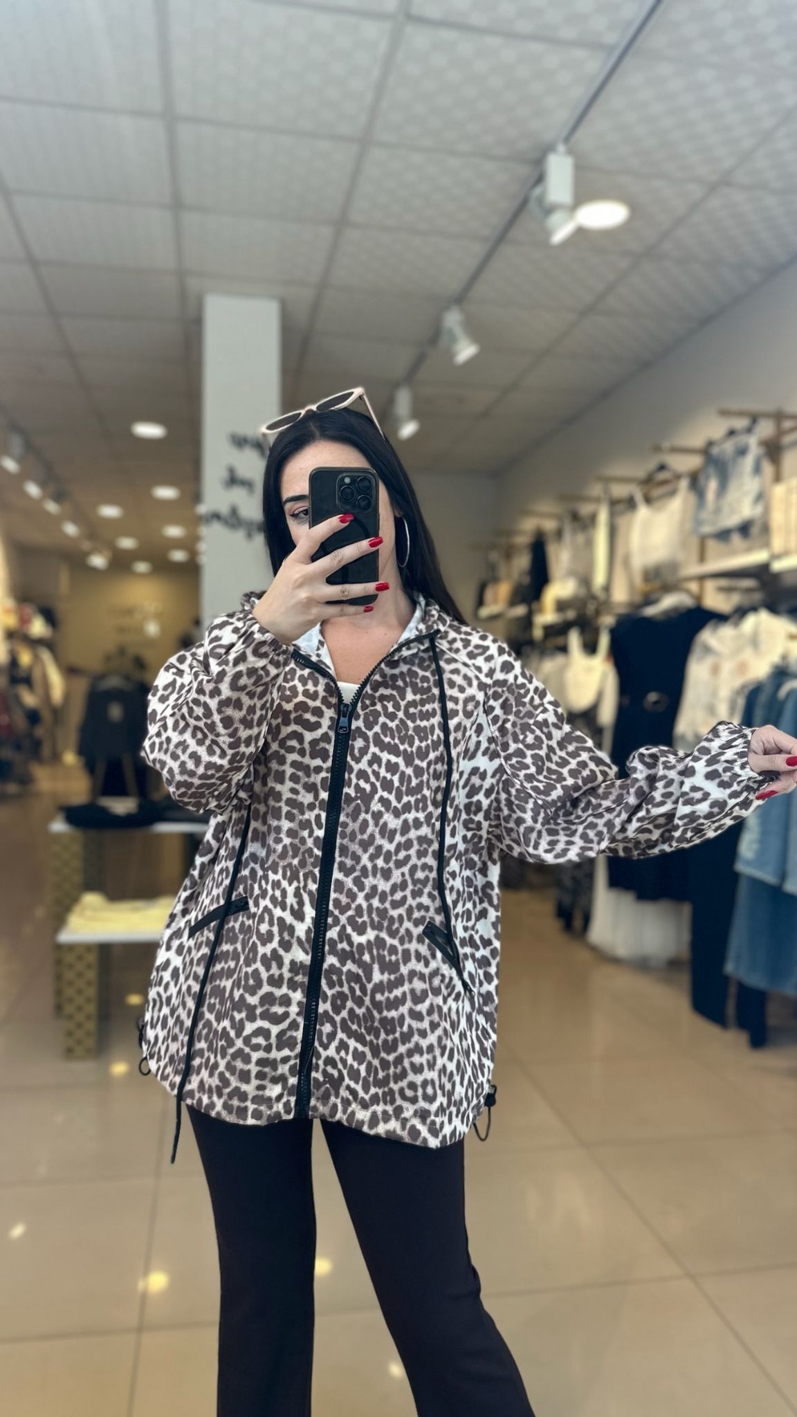 Leopar Desen Yağmurluk