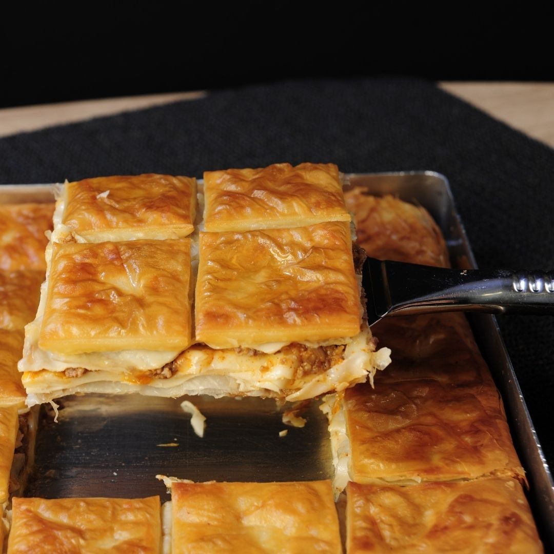 Kavurma Kaşarlı Adana Akışkanlı Börek