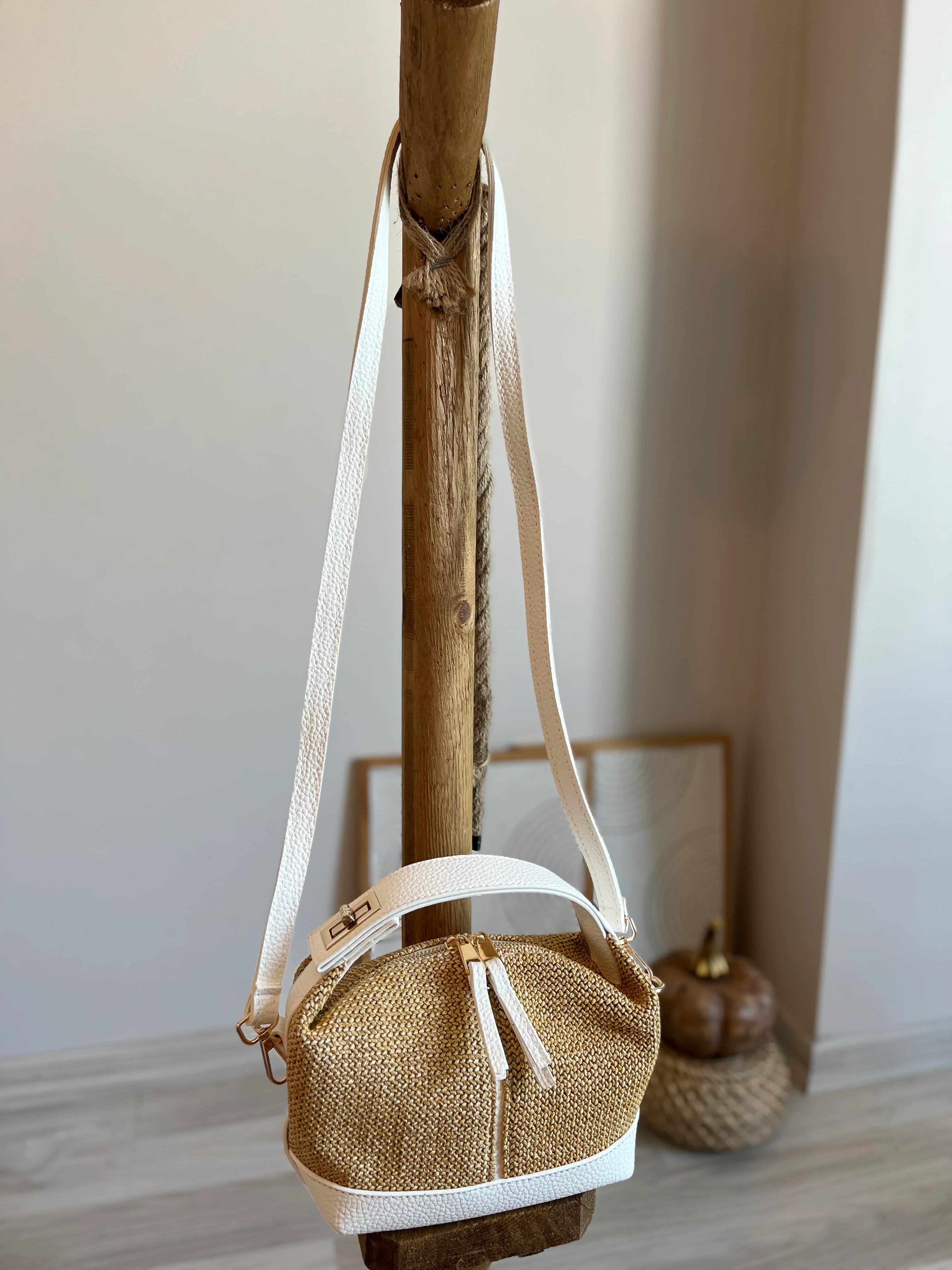 Dokulu El Çantası Hasır