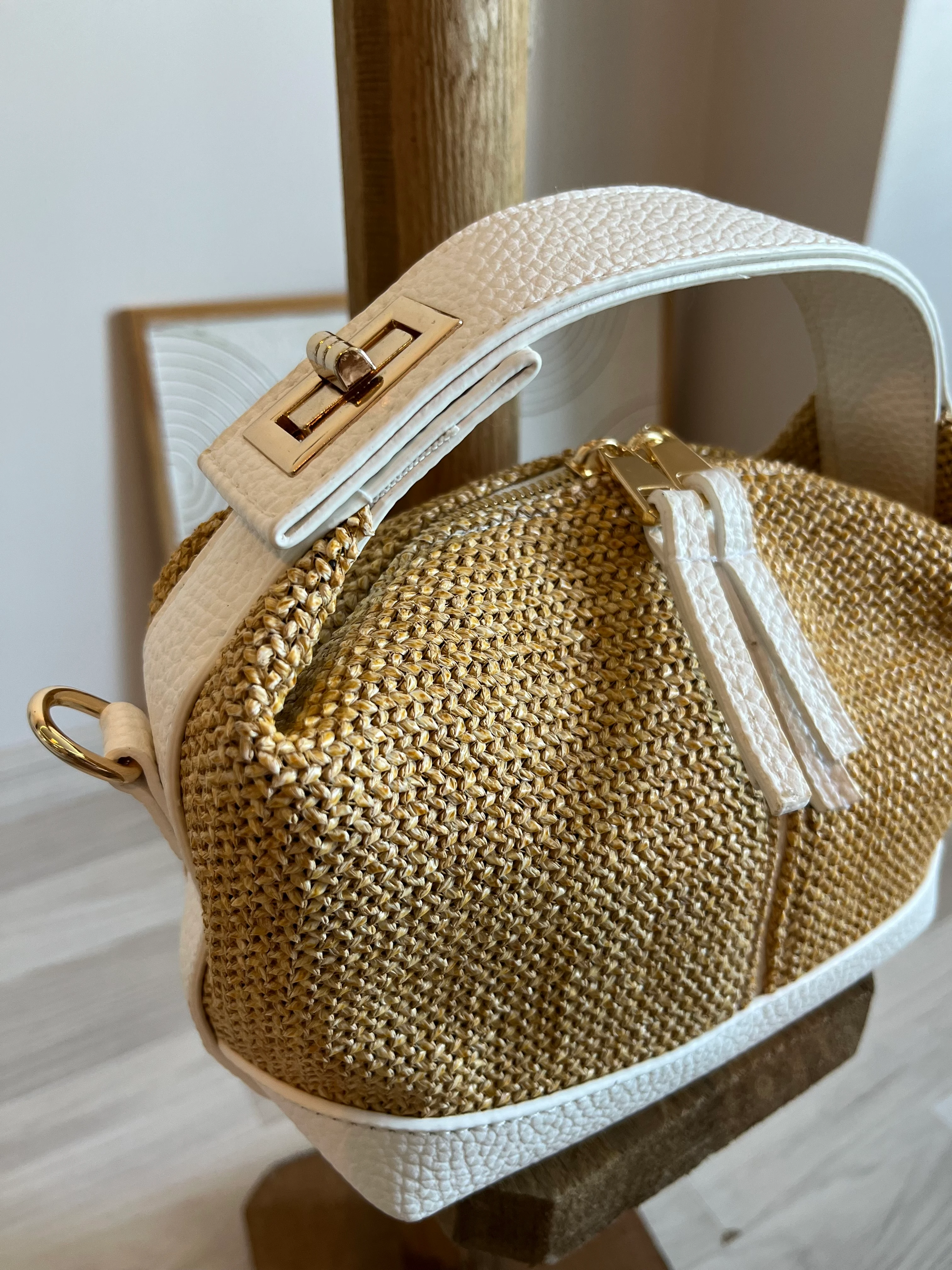 Dokulu El Çantası Hasır