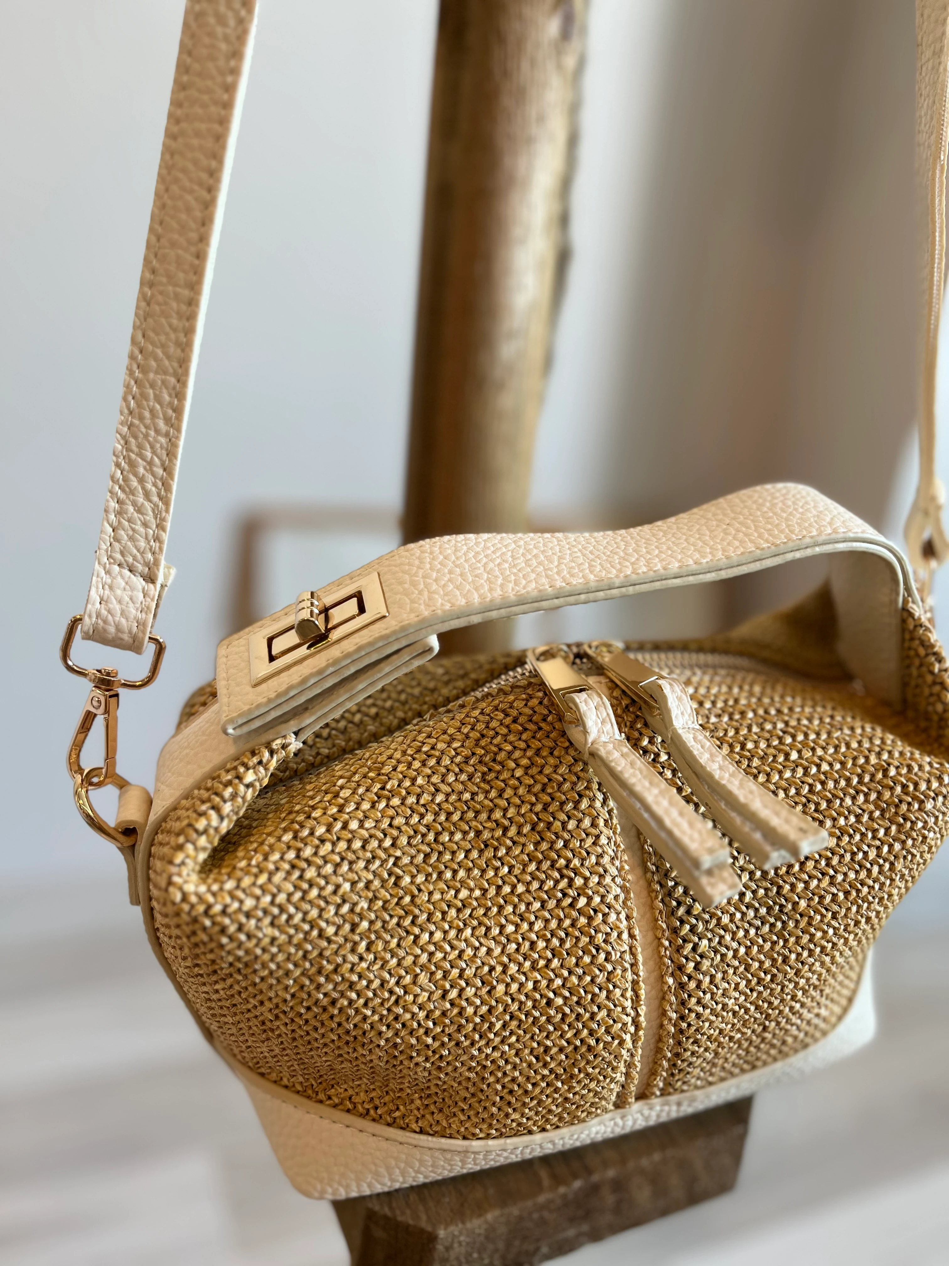 Dokulu El Çantası Hasır