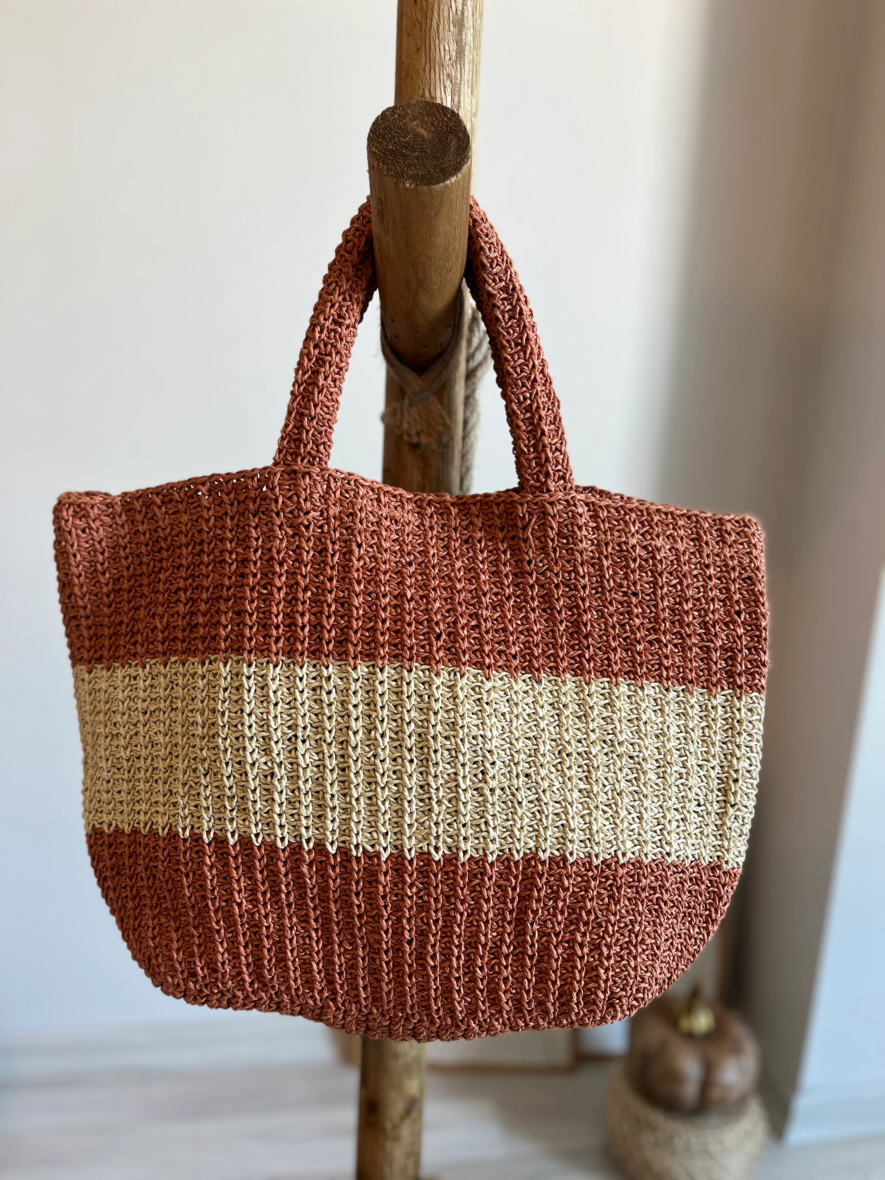 İki Renkli Büyük Hasır Çanta