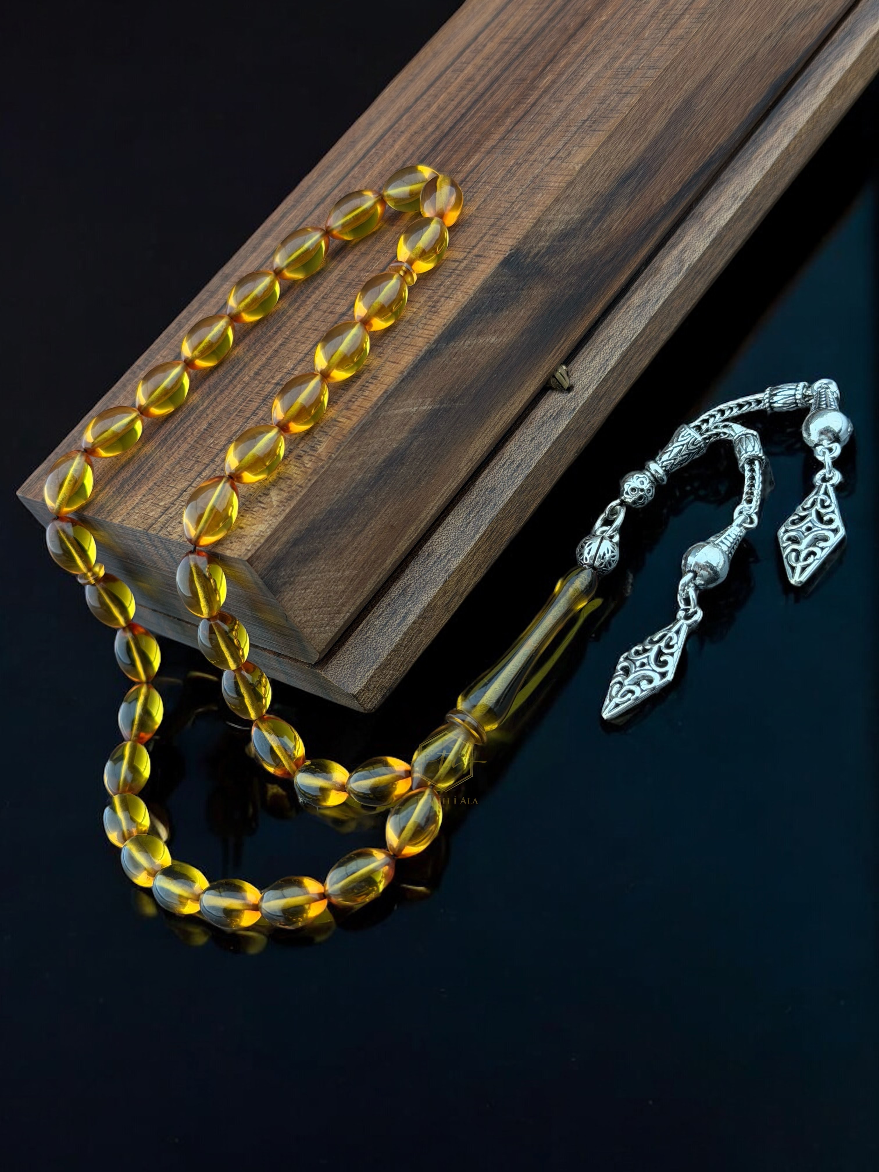 Gümüş Kaplama Alpaka Püsküllü Ateş Kehribarı 