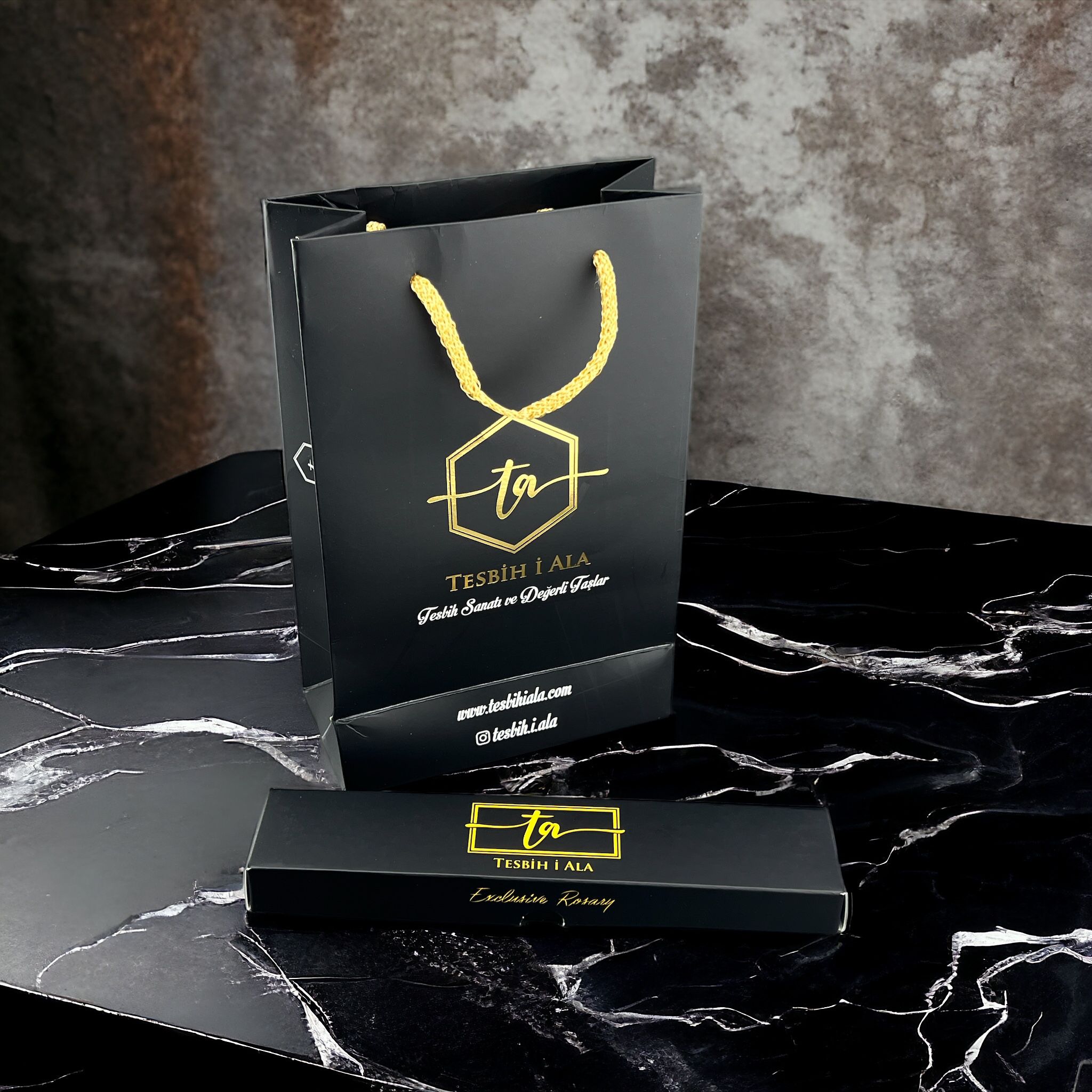 Şeffaf Tonda Harfli Alpaka Püsküllü Ateş Kehribarı Tesbih