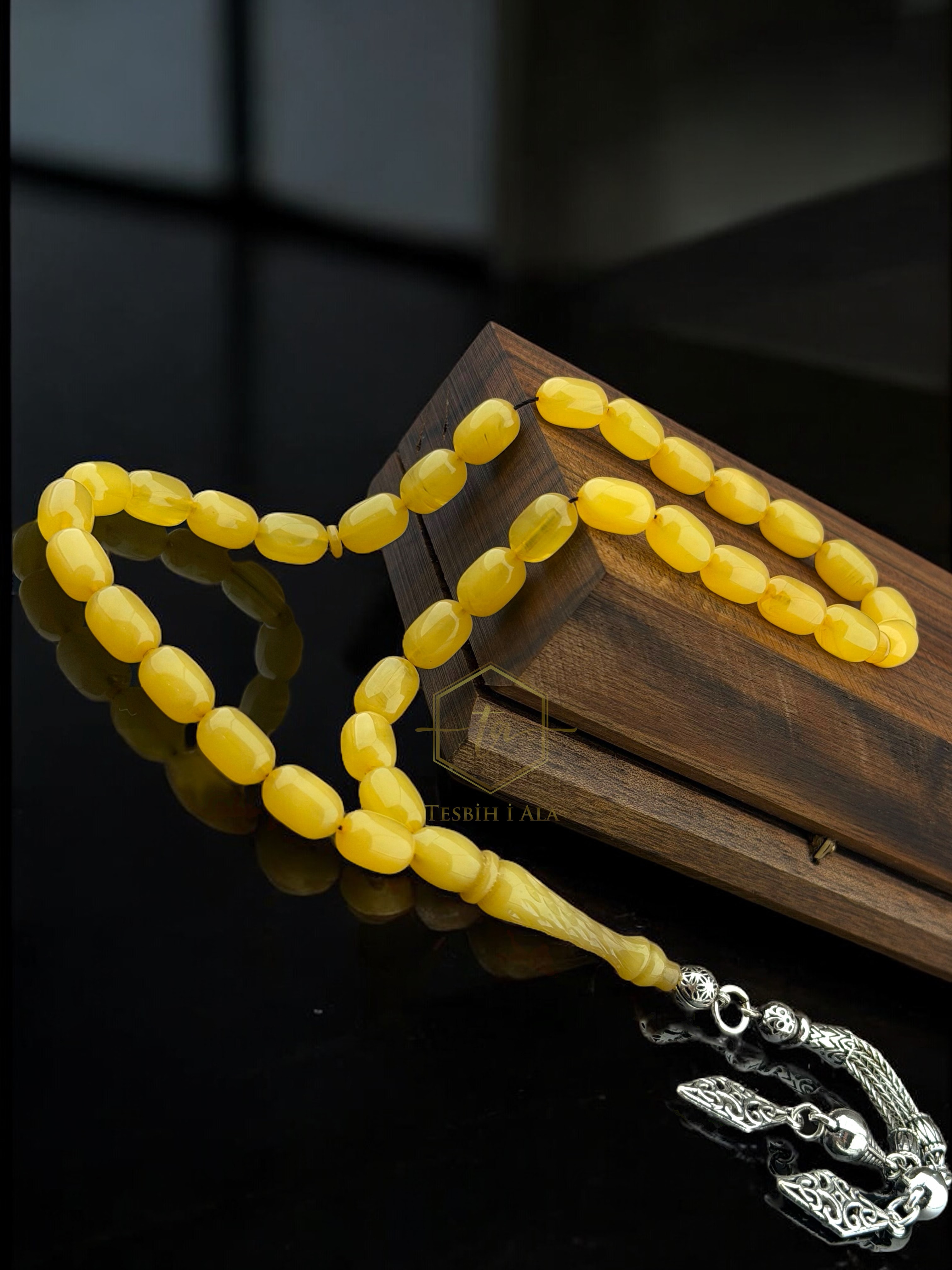 KALEMKAR Serisi Alpaka Püsküllü Sıkma Kehribar 