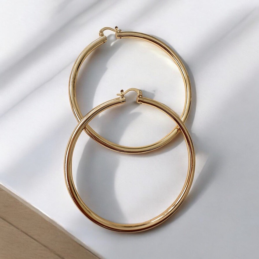 Gold Renk Büyük Boy Halka Küpe En 7 Cm Boy 7 cm 