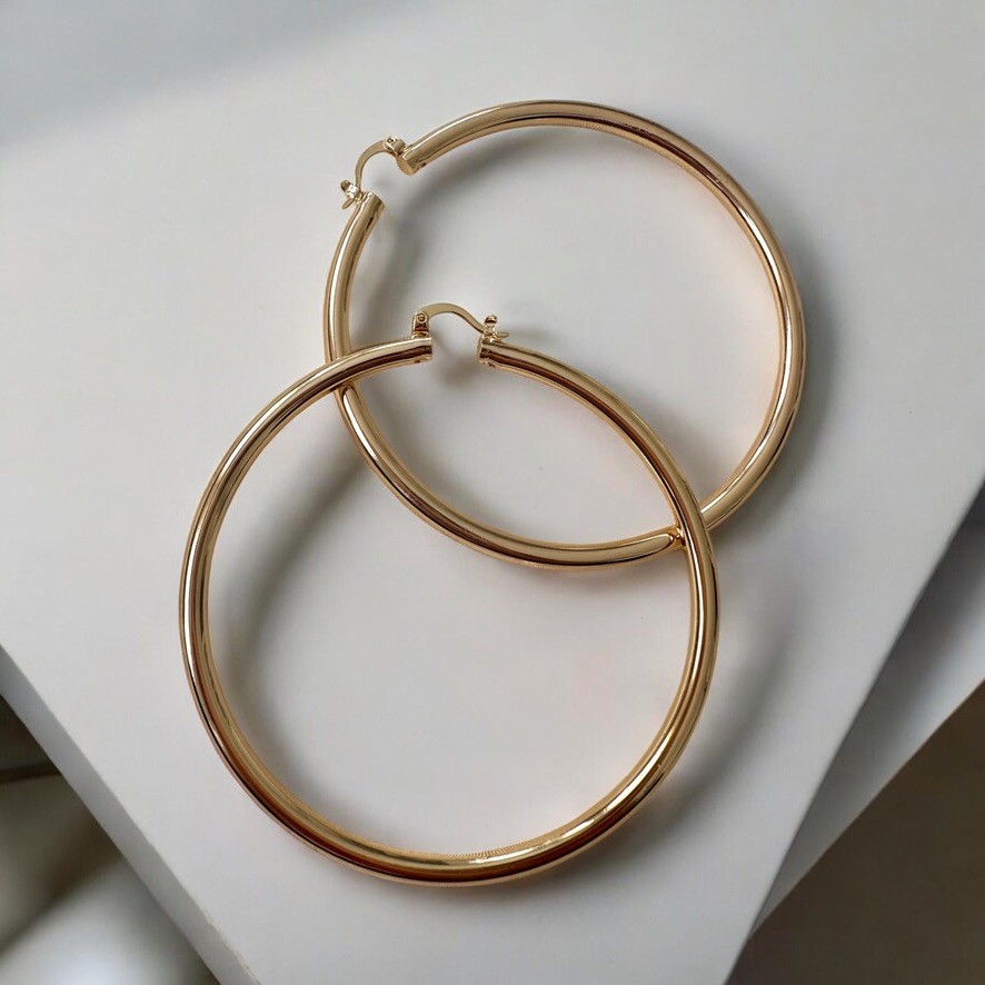 Gold Renk Büyük Boy Halka Küpe En 7 Cm Boy 7 cm 