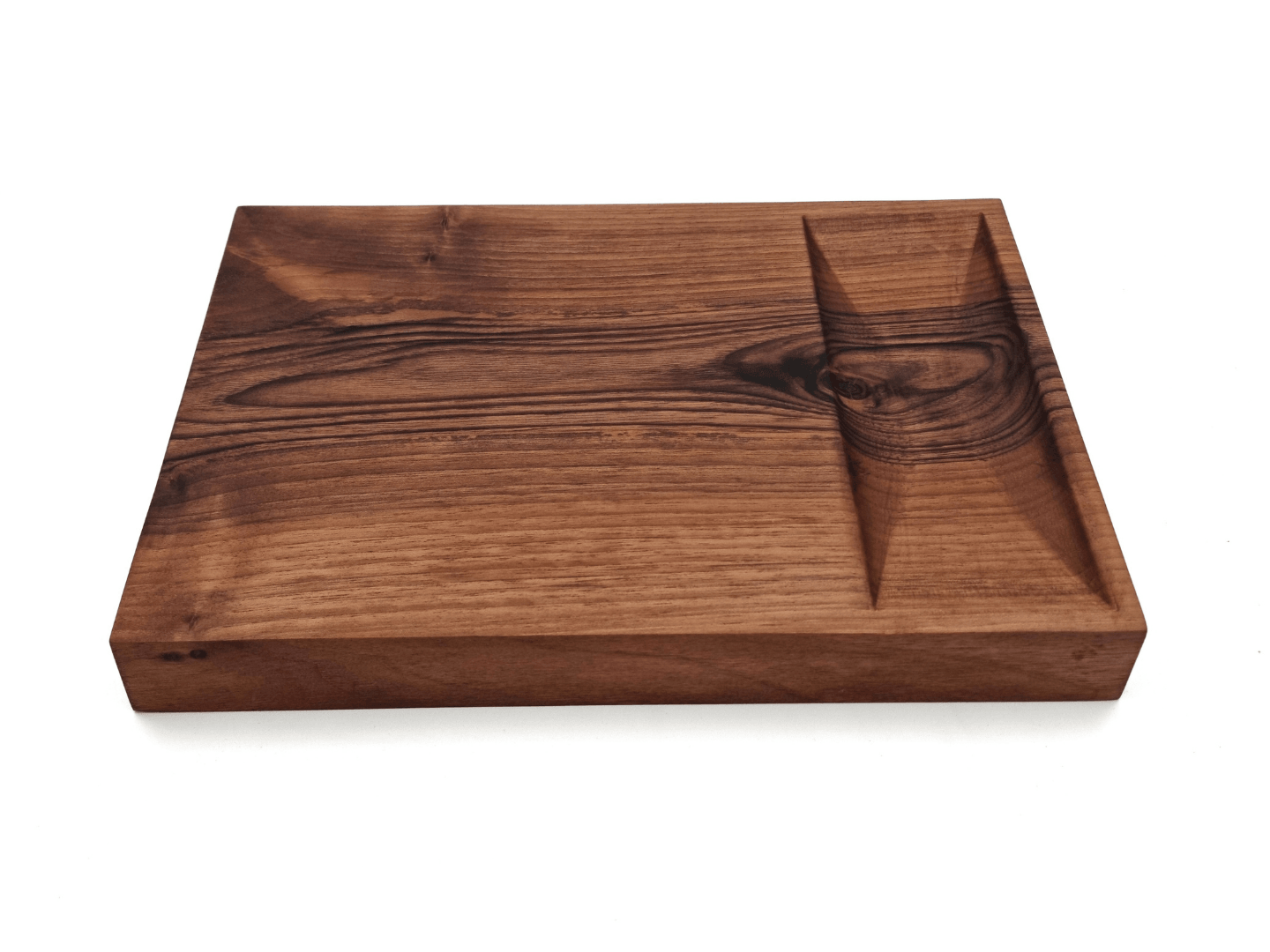 Walnut Chopping Board With Integrated Bowl