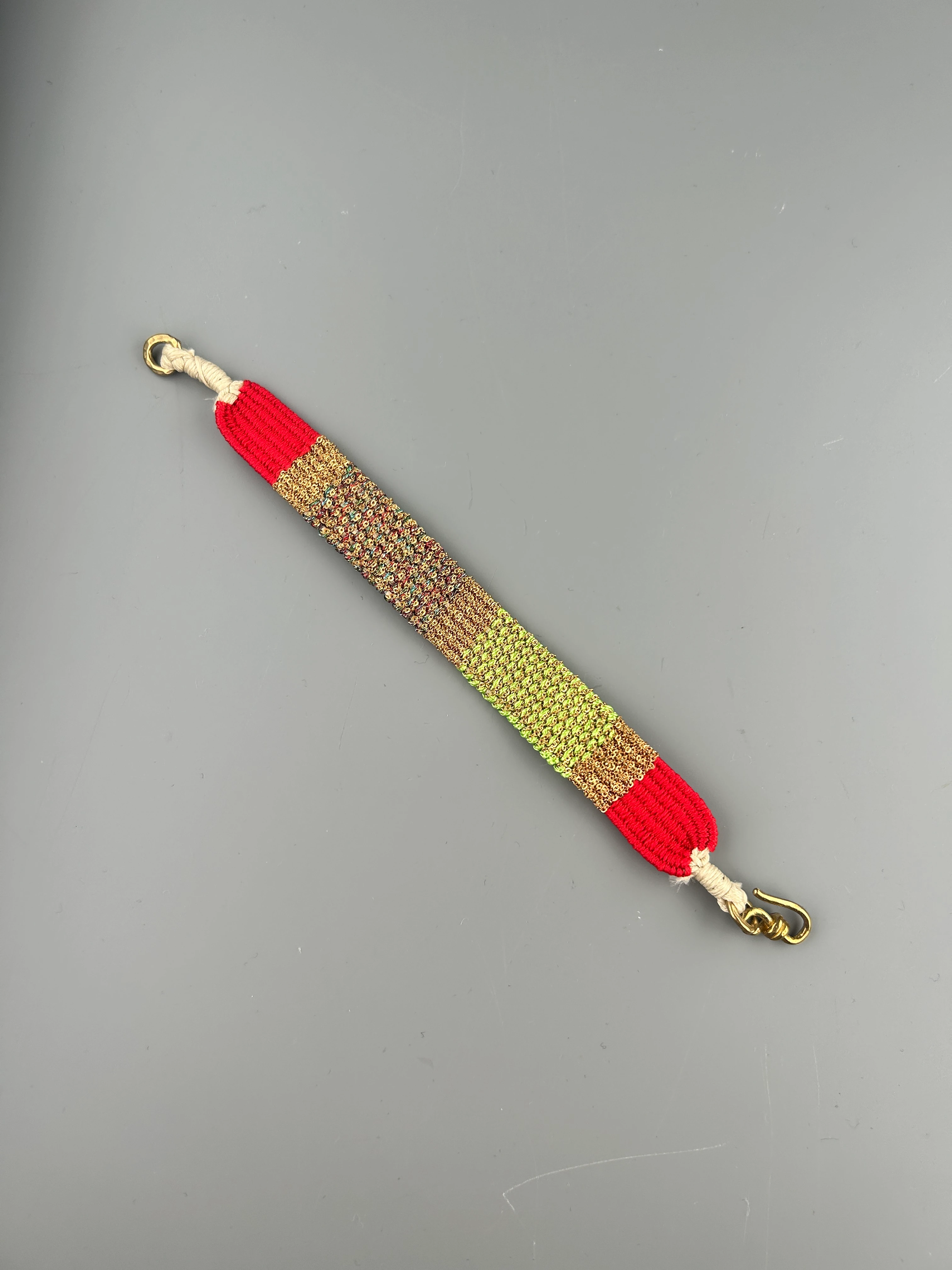 Kırmızı Dokuma Bileklik