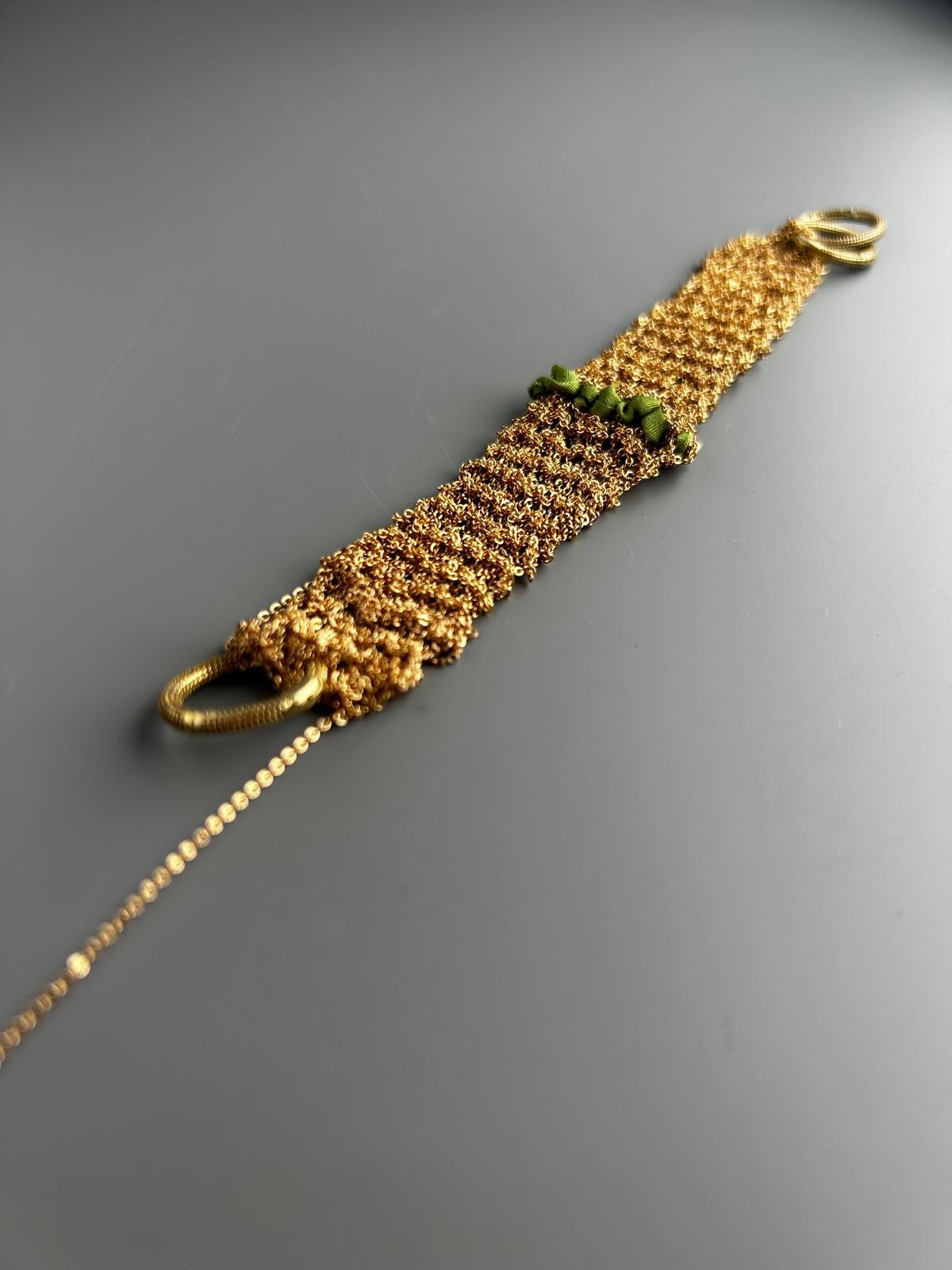 Örgü Bileklik Gold Renk