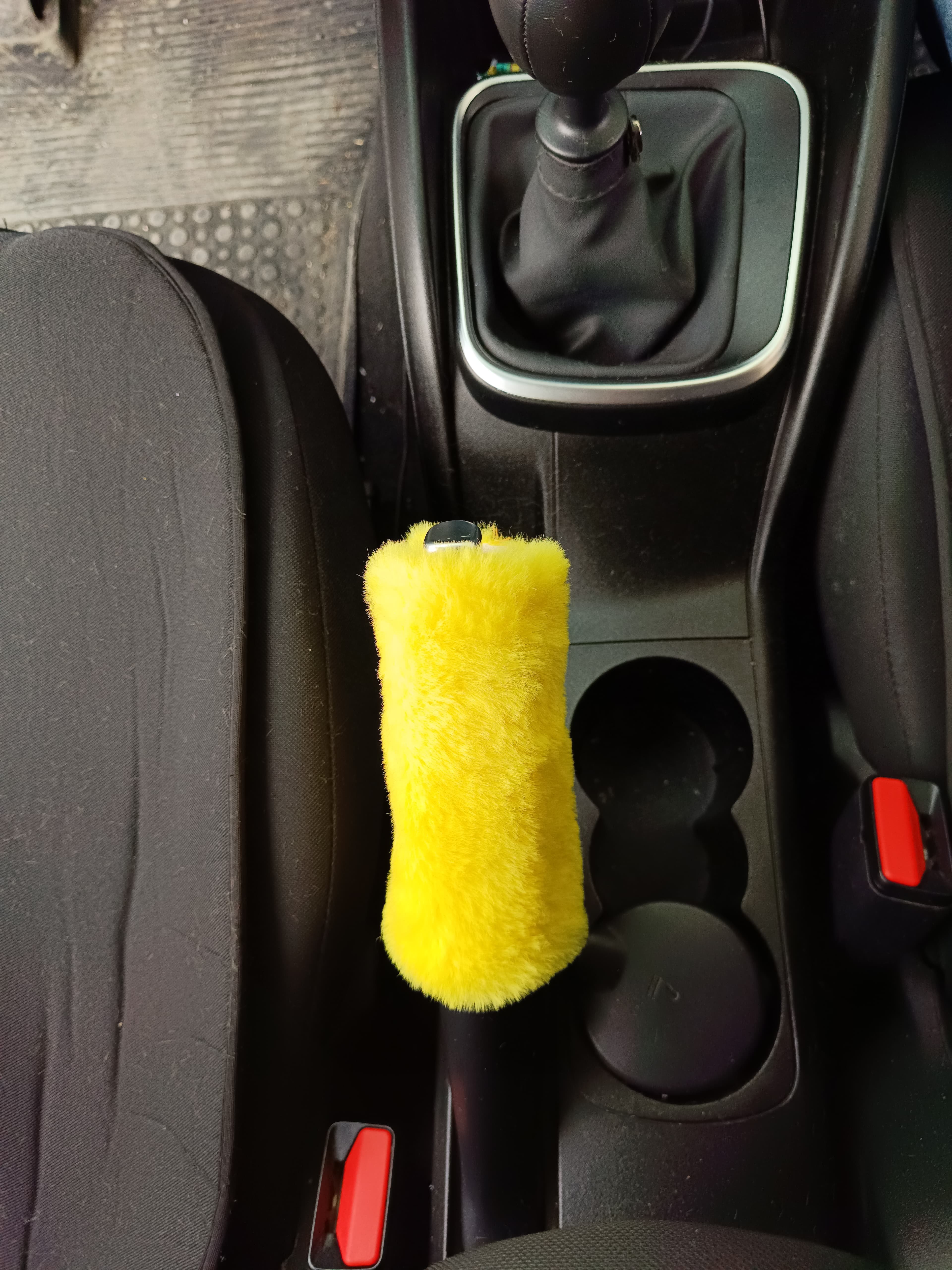 Yumuşak Peluş El Freni Süsü Sarı