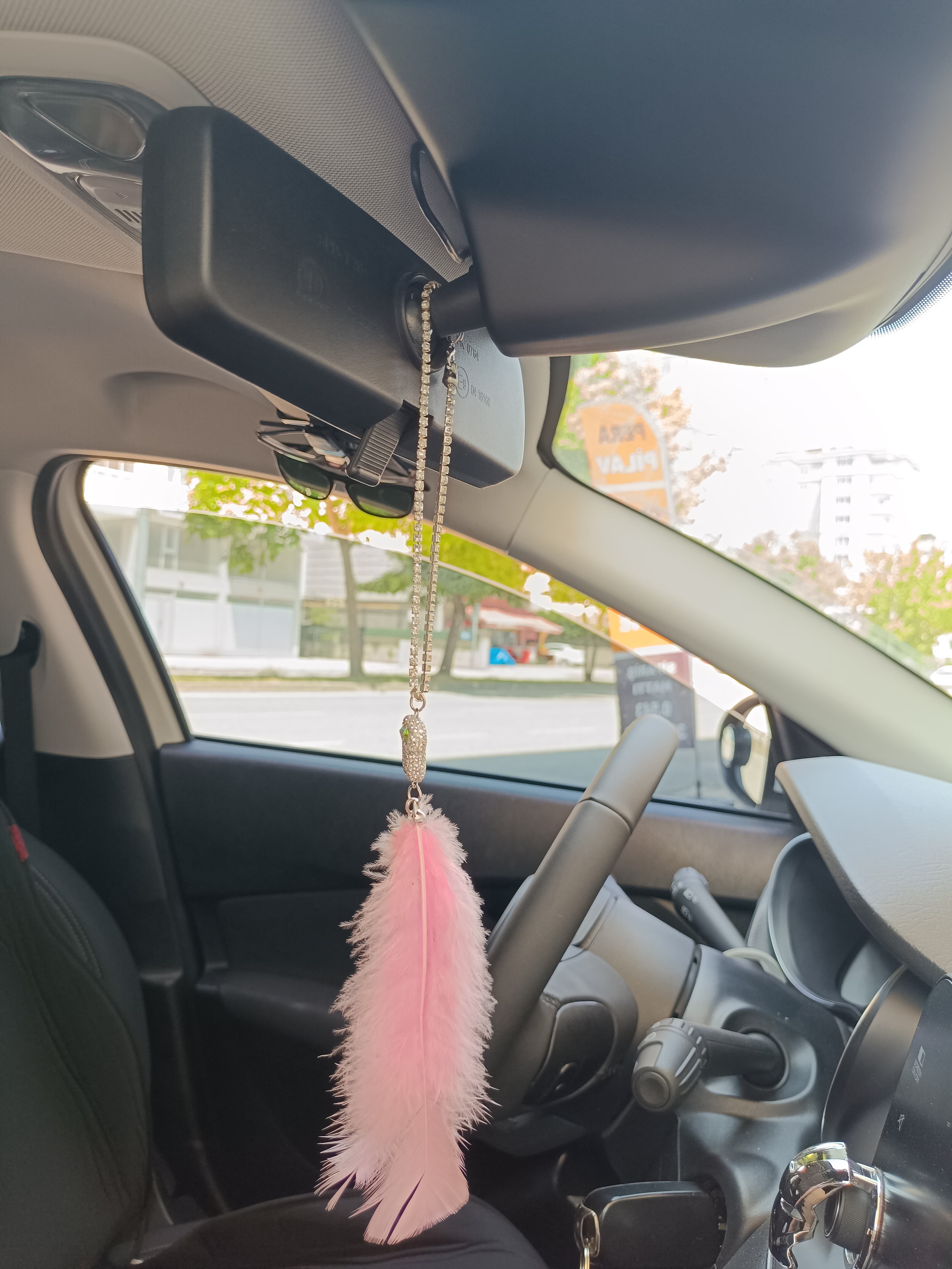 Pandalı Model Metal Yıldız Dikiz Ayna Süsü Şeker Pembe Tüylü
