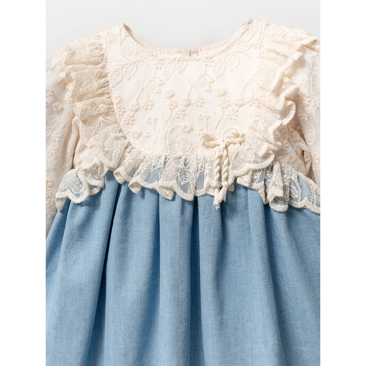 Dantel İşlemeli Yaka Detaylı Kız Bebek Denim Elbise