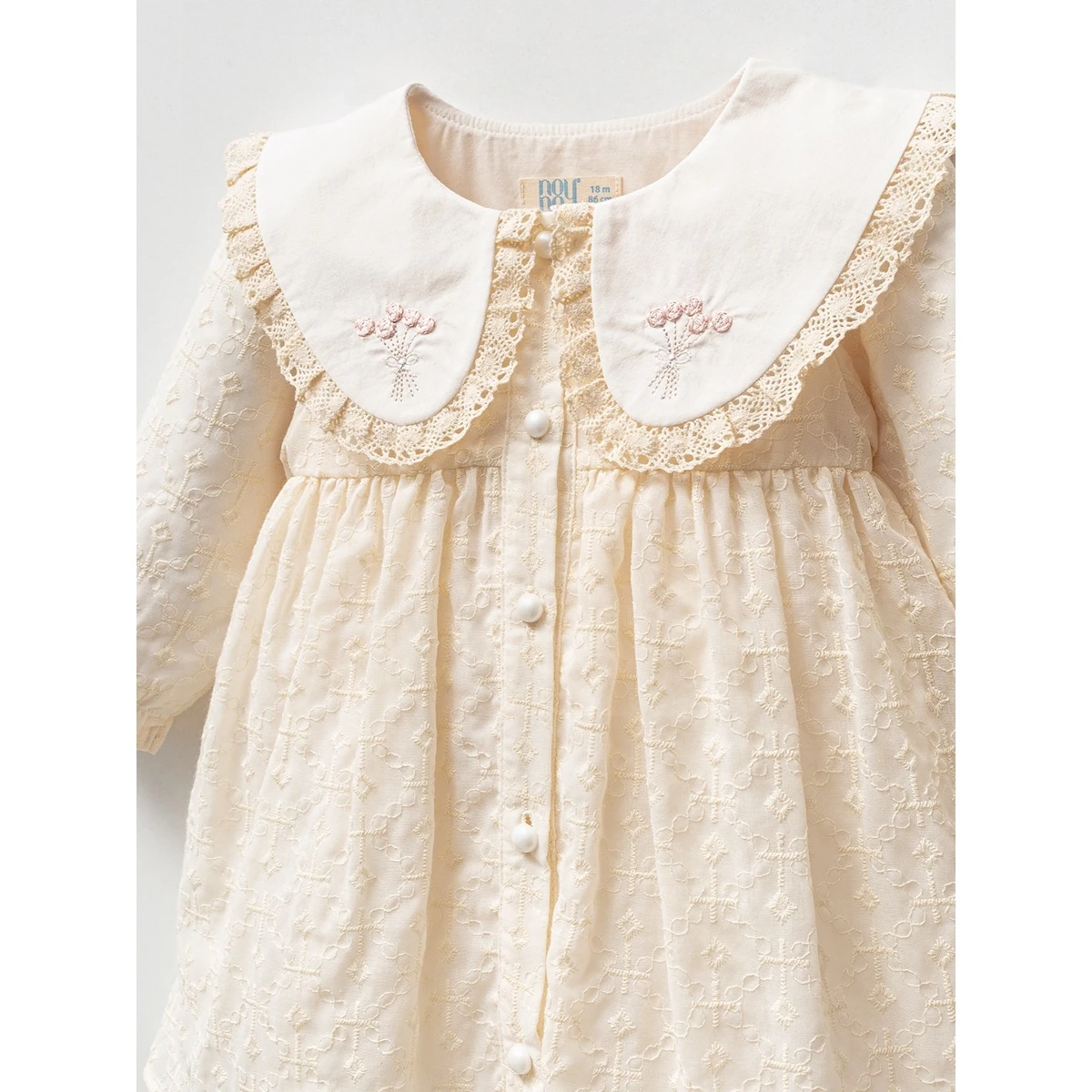 Yakası Çiçek İşleme Detaylı Premium Kız Bebek Elbise