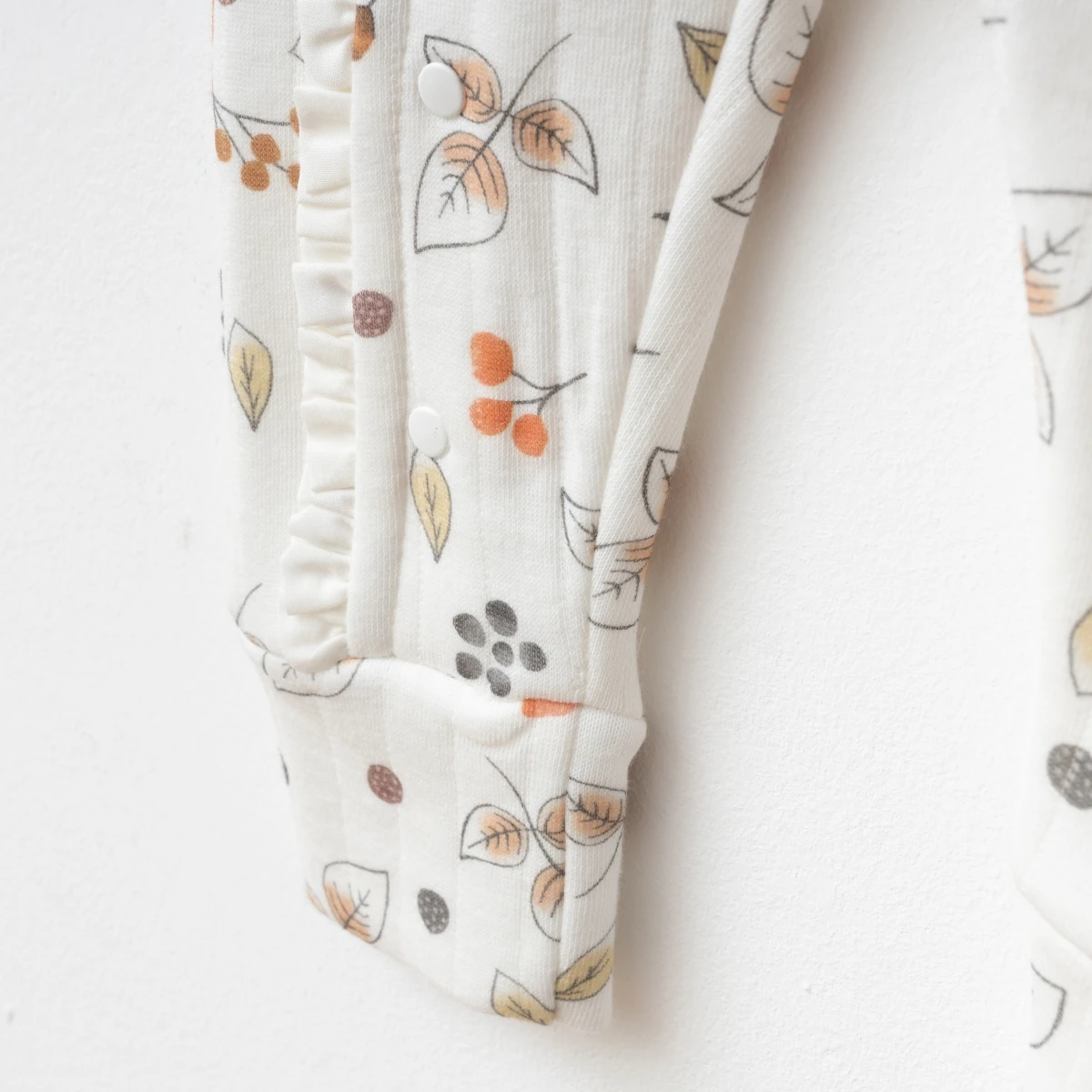 Çiçek Desenli Kız Bebek Kapitone Şapkalı Tulum