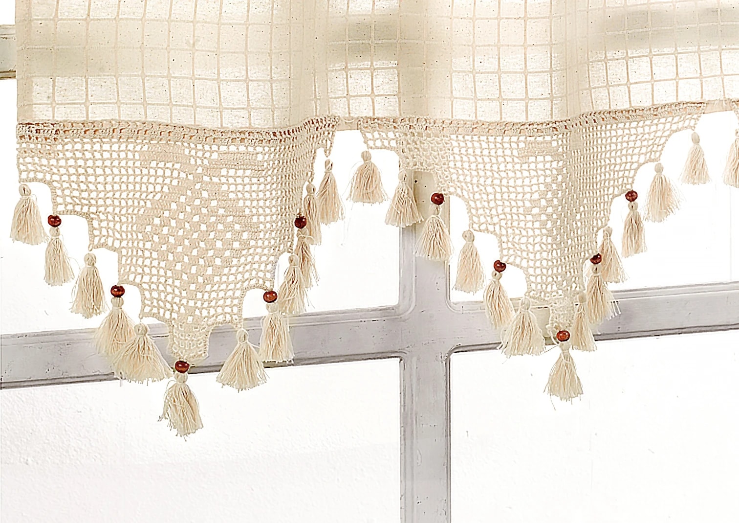 Otantik Vintage Pembe Çiçek Desenli Püsküllü Perde