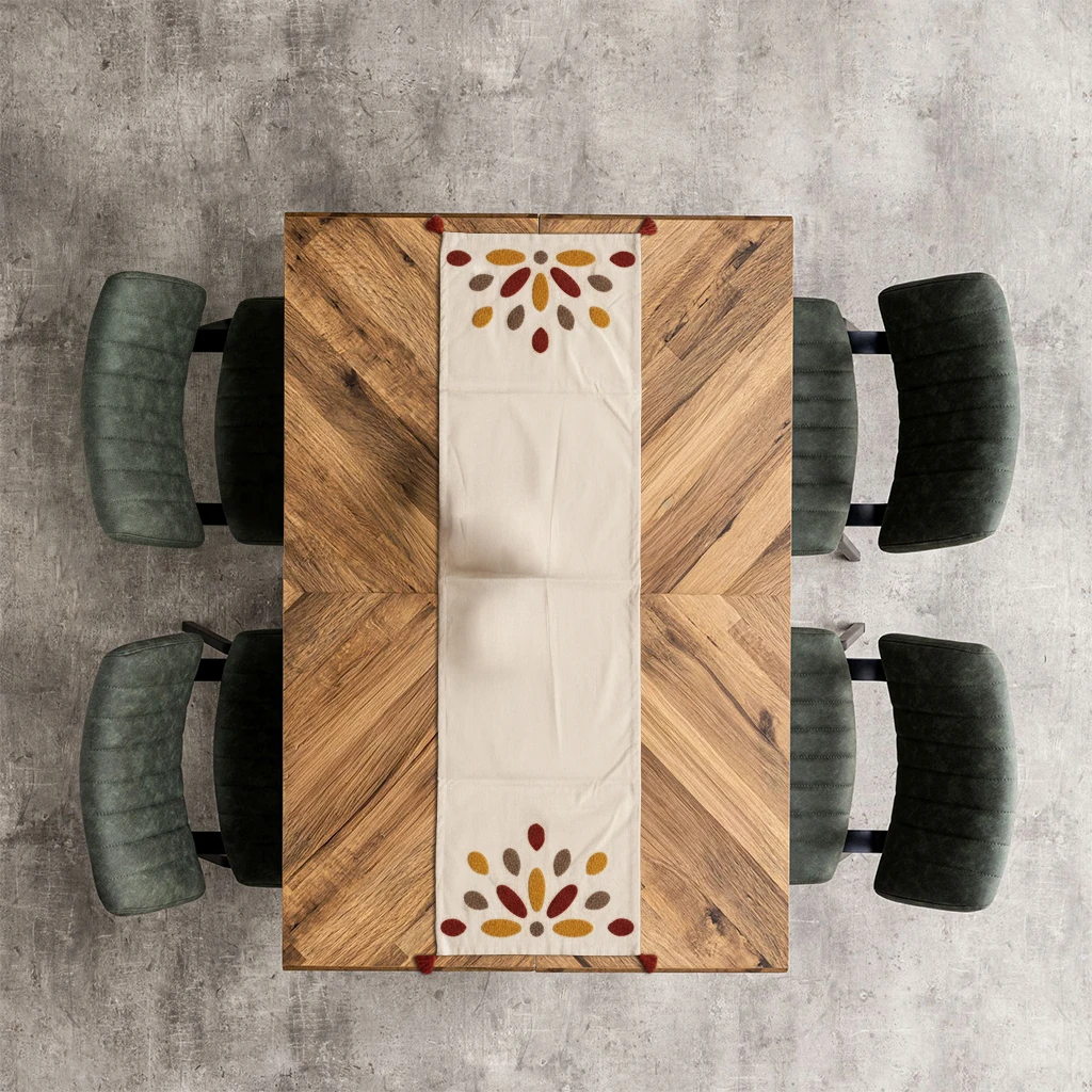 Retro Çiçek Motifli Nakışlı Masa Runner