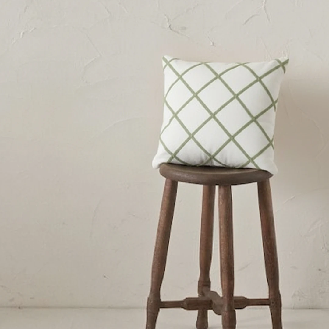 Çapraz Desenli Modern Minimalist Dekoratif Kırlent Kılıfı (İç Dolgusuz) - Yeşil