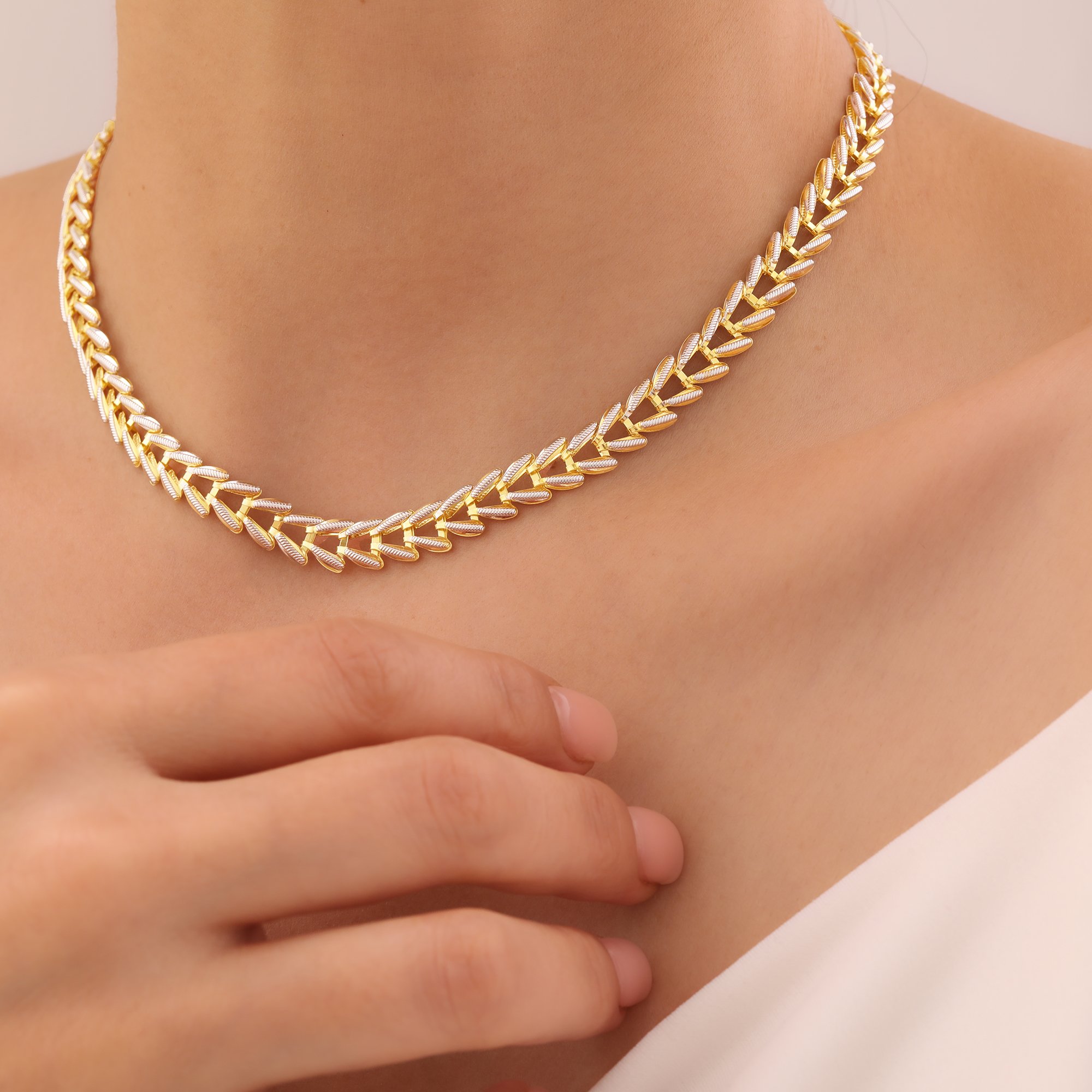 Altın Sarmaşık Choker
