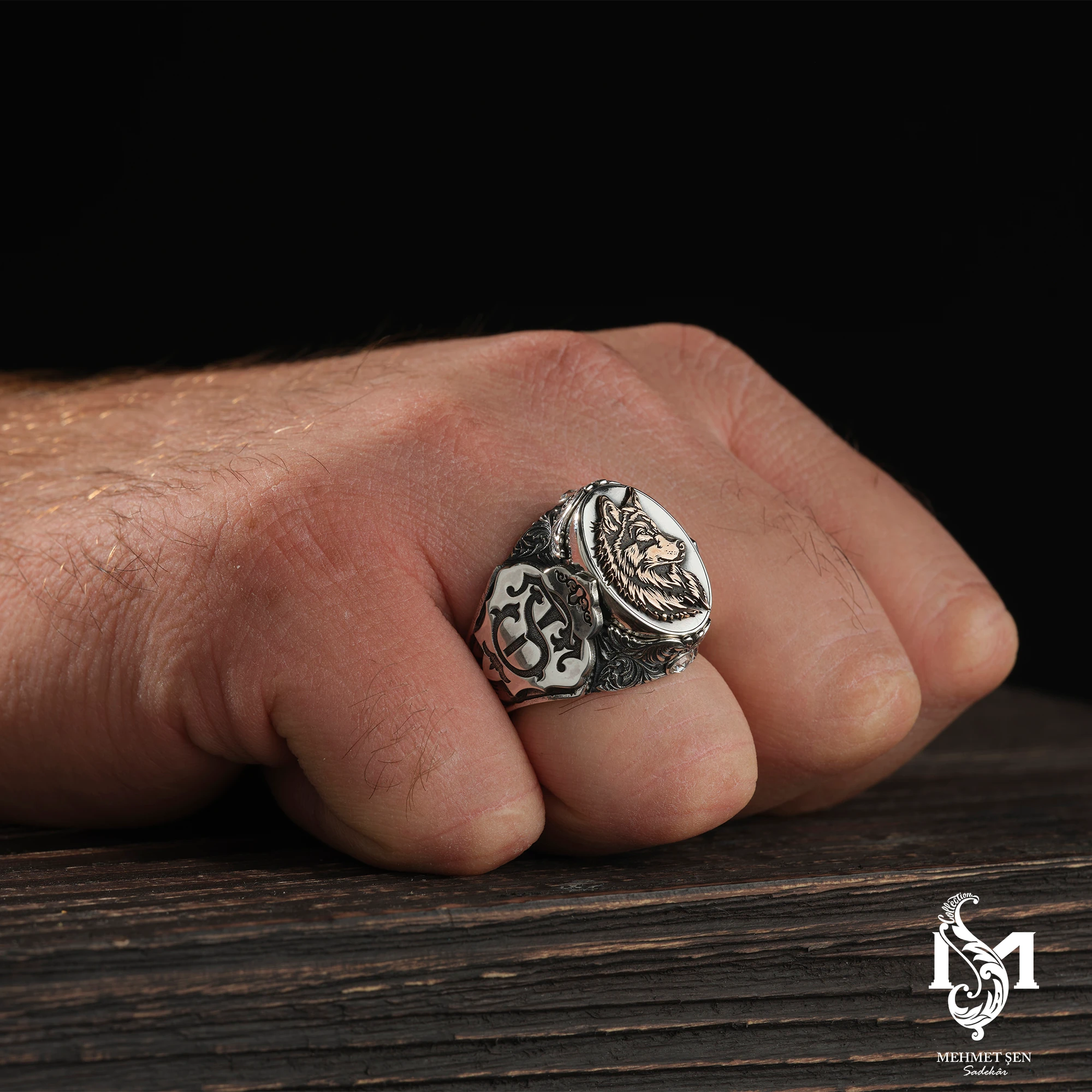 Kişiye özel Bozkurt Gümüş Erkek Yüzük Modeli