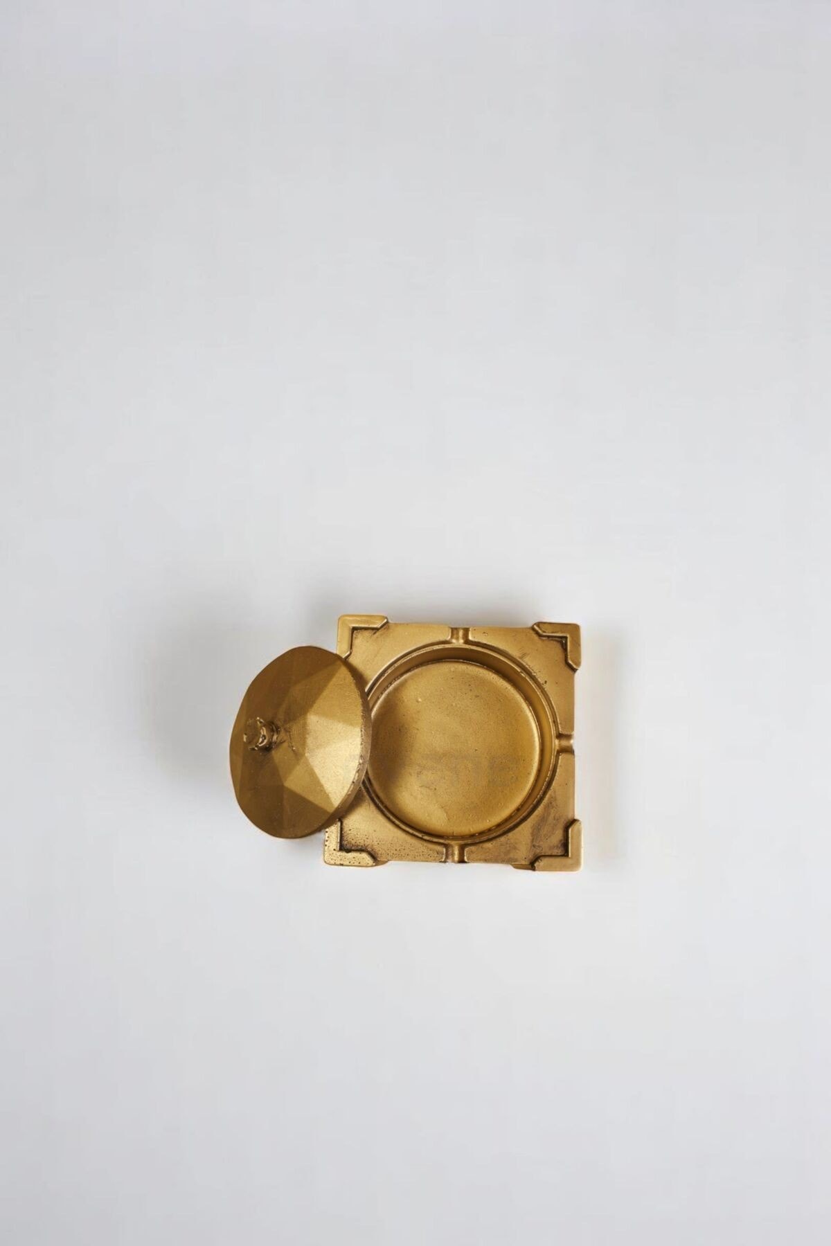 Altın thumbnail image