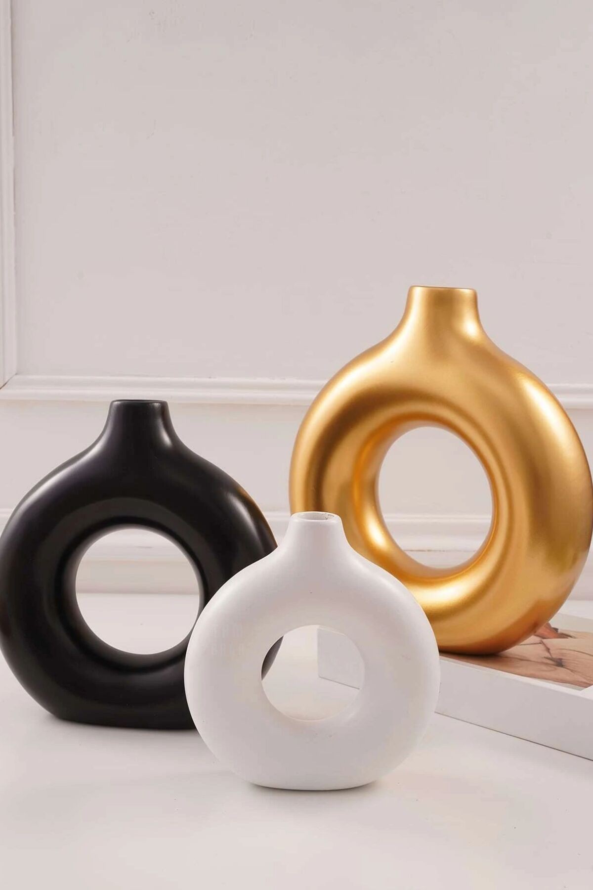 SİYAH BEYAZ GOLD thumbnail image