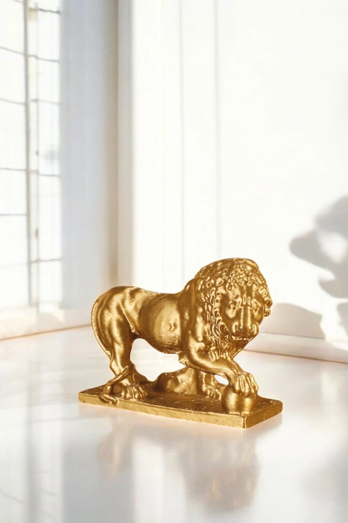 Dekoratif Obje Biblo Ev Dekorasyon Heykel Salon Masa Üstü Süs Eşyası Aslan Altın Model 61 image