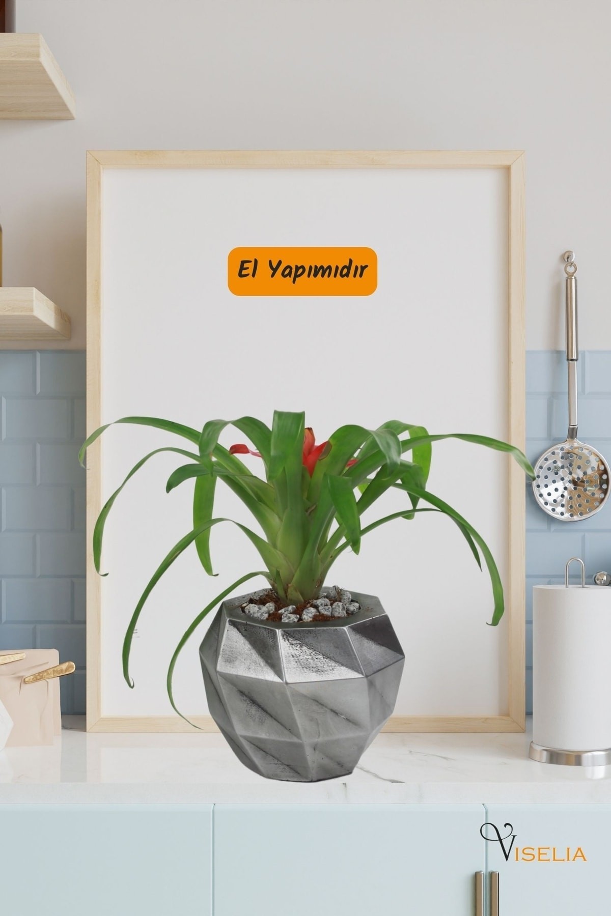 Dekoratif Saksı Gümüş Eskitme Küçük Çiçek Saksısı Dönen Poly Model
