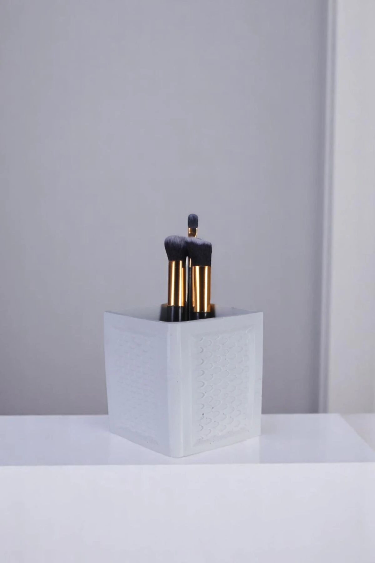 Beyaz thumbnail image