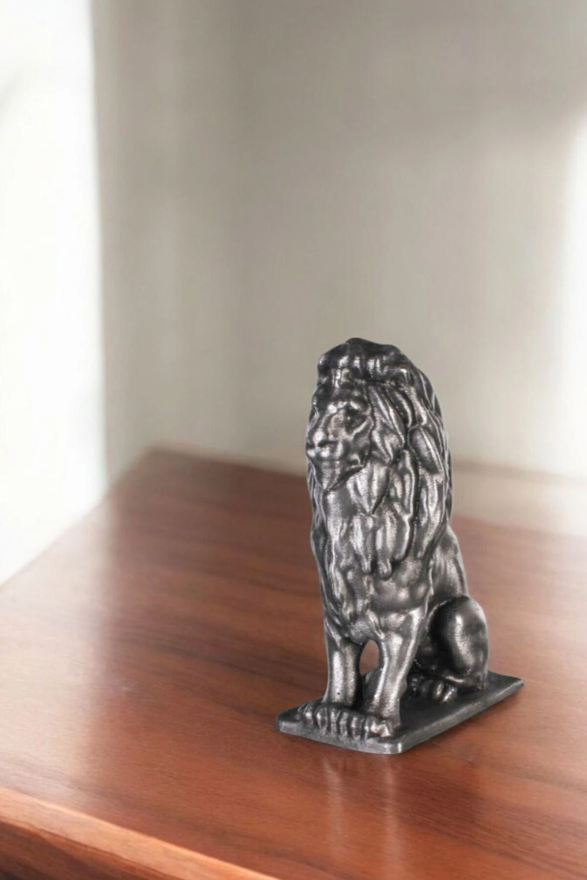 Dekoratif Obje Biblo Ev Dekorasyon Heykel Salon Masa Üstü Süs Eşyası Aslan Gümüş Eskitme Model 57 image