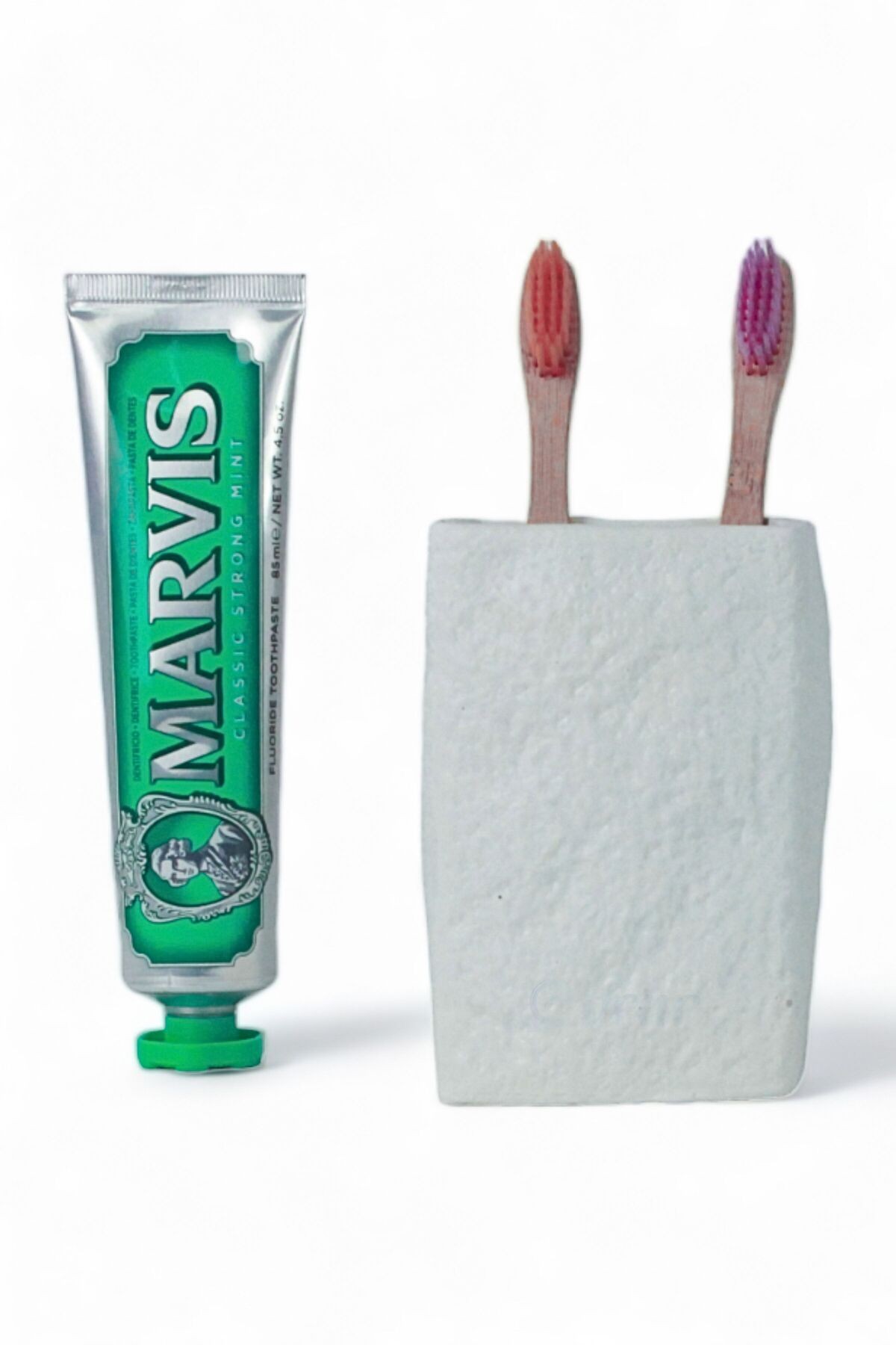 Beyaz thumbnail image