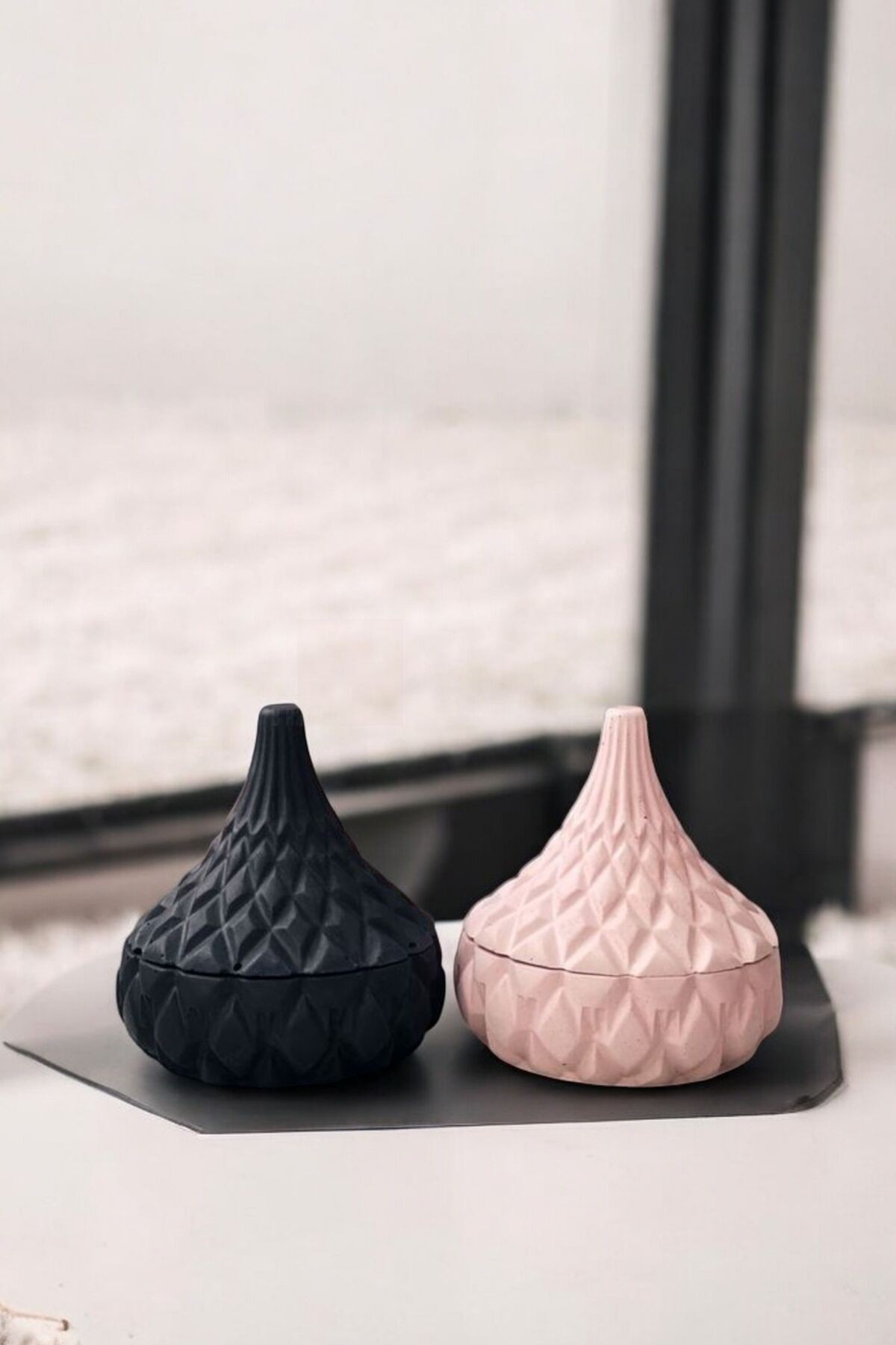SİYAH PEMBE thumbnail image