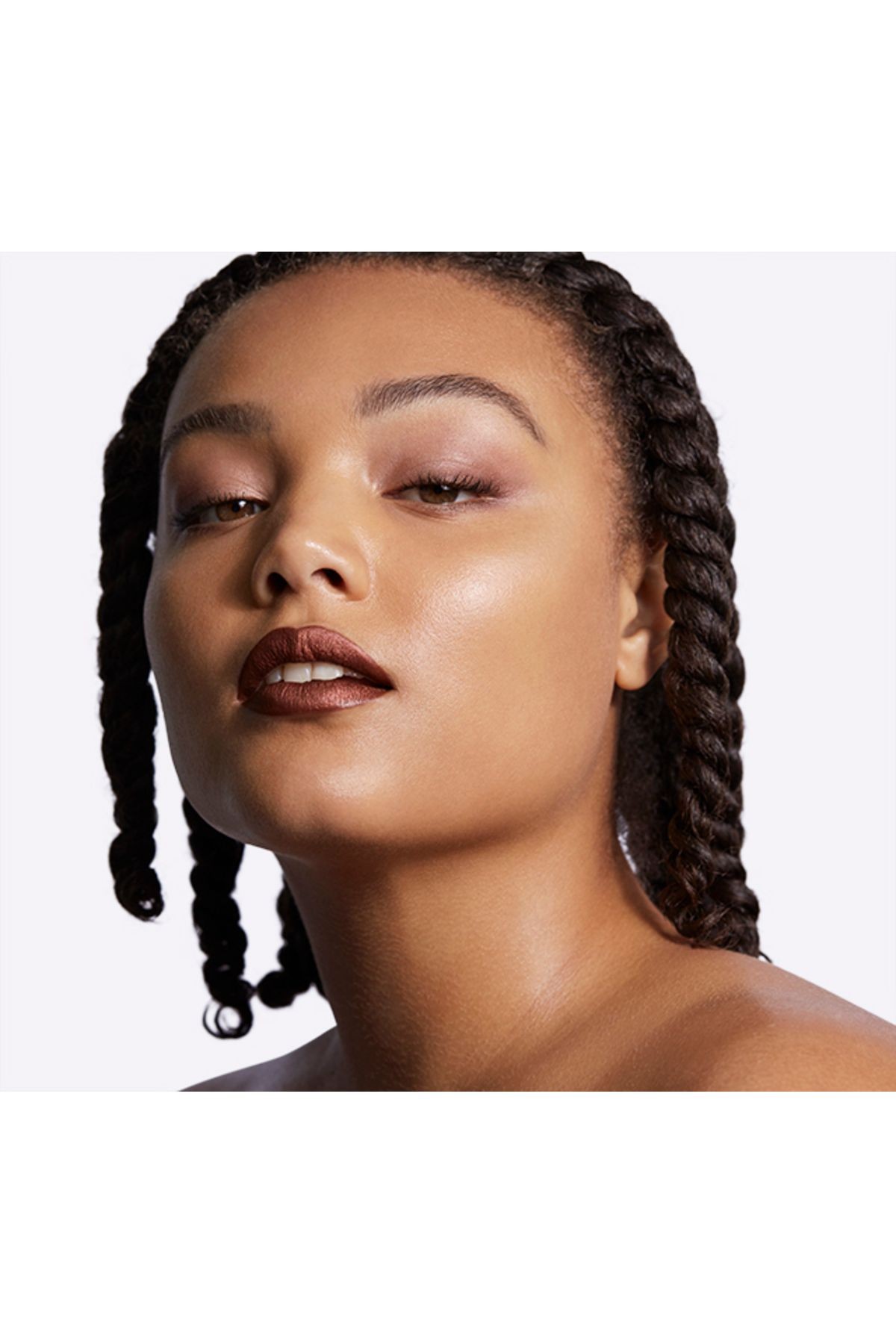 Suya Dayanıklı Doğal Saten Bitişli Fondöten - Studio Face And Body Foundation C1 - 120ml