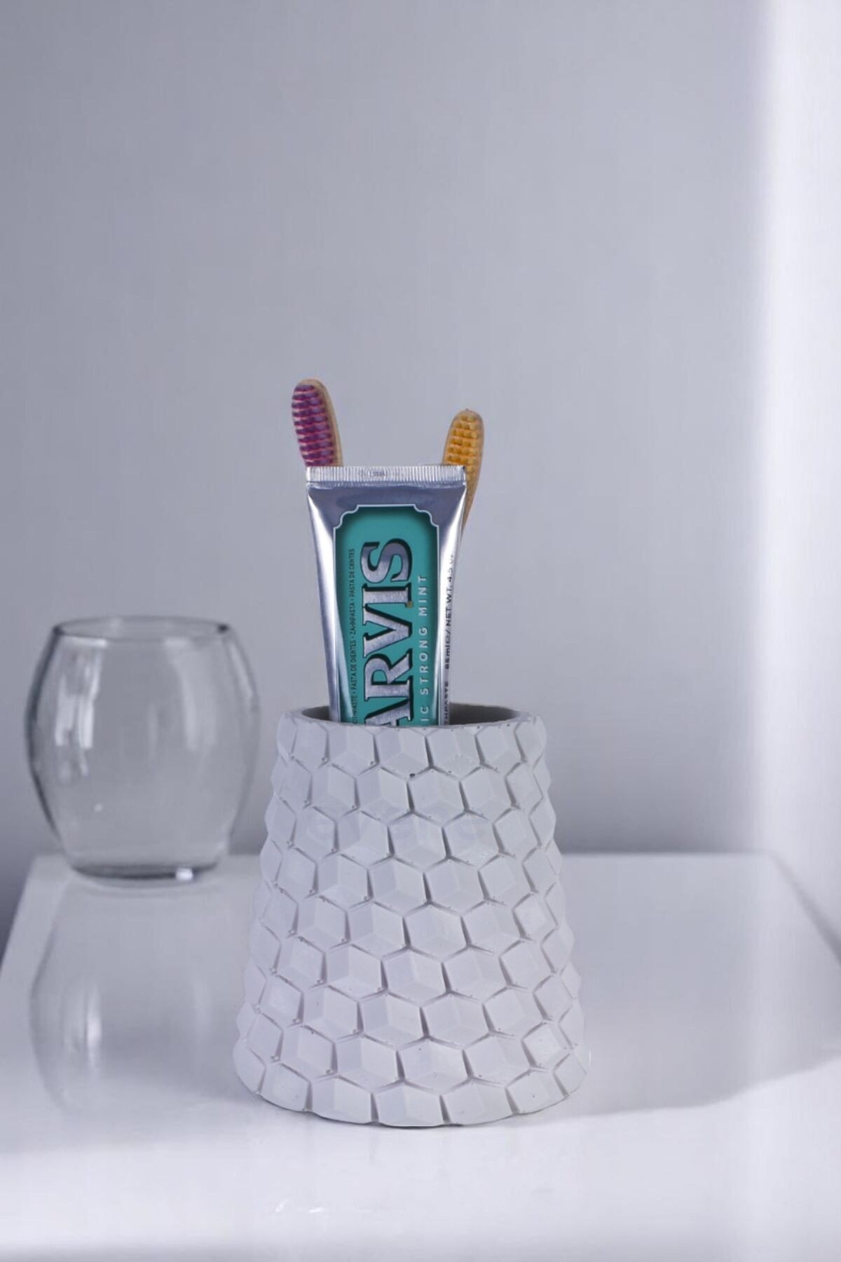 Beyaz thumbnail image