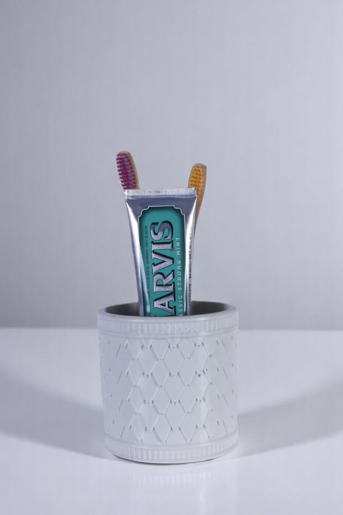 Beyaz thumbnail image