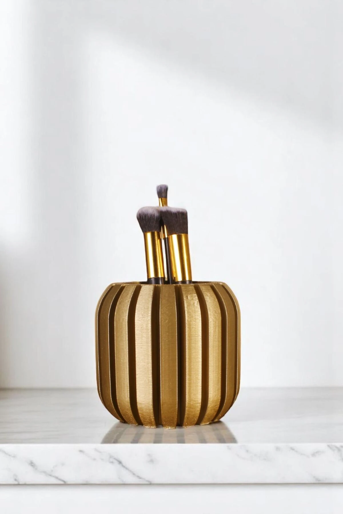 Altın thumbnail image