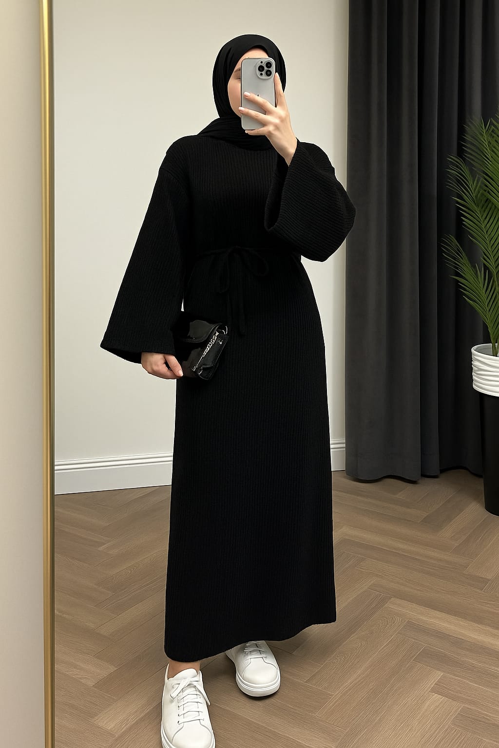 Bel Bağlamalı Elbise