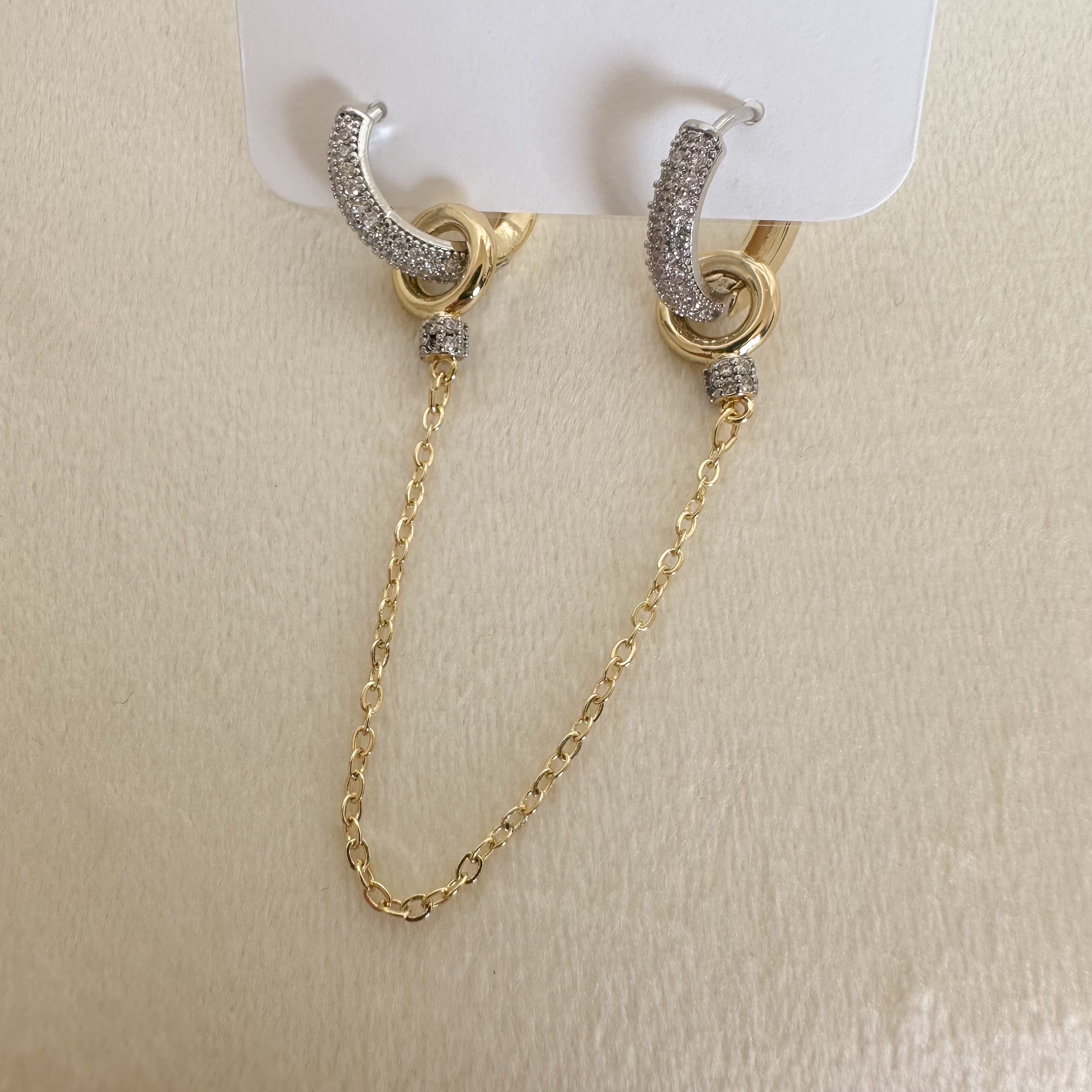 Zincir Detaylı İkili Küpe