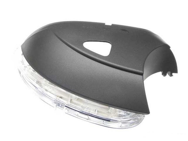 İTHAL 3C8949102E | Volkswagen Passat 2011-2015 Model Arası Sağ Ayna Sinyali Çevre Aydınlatmalı