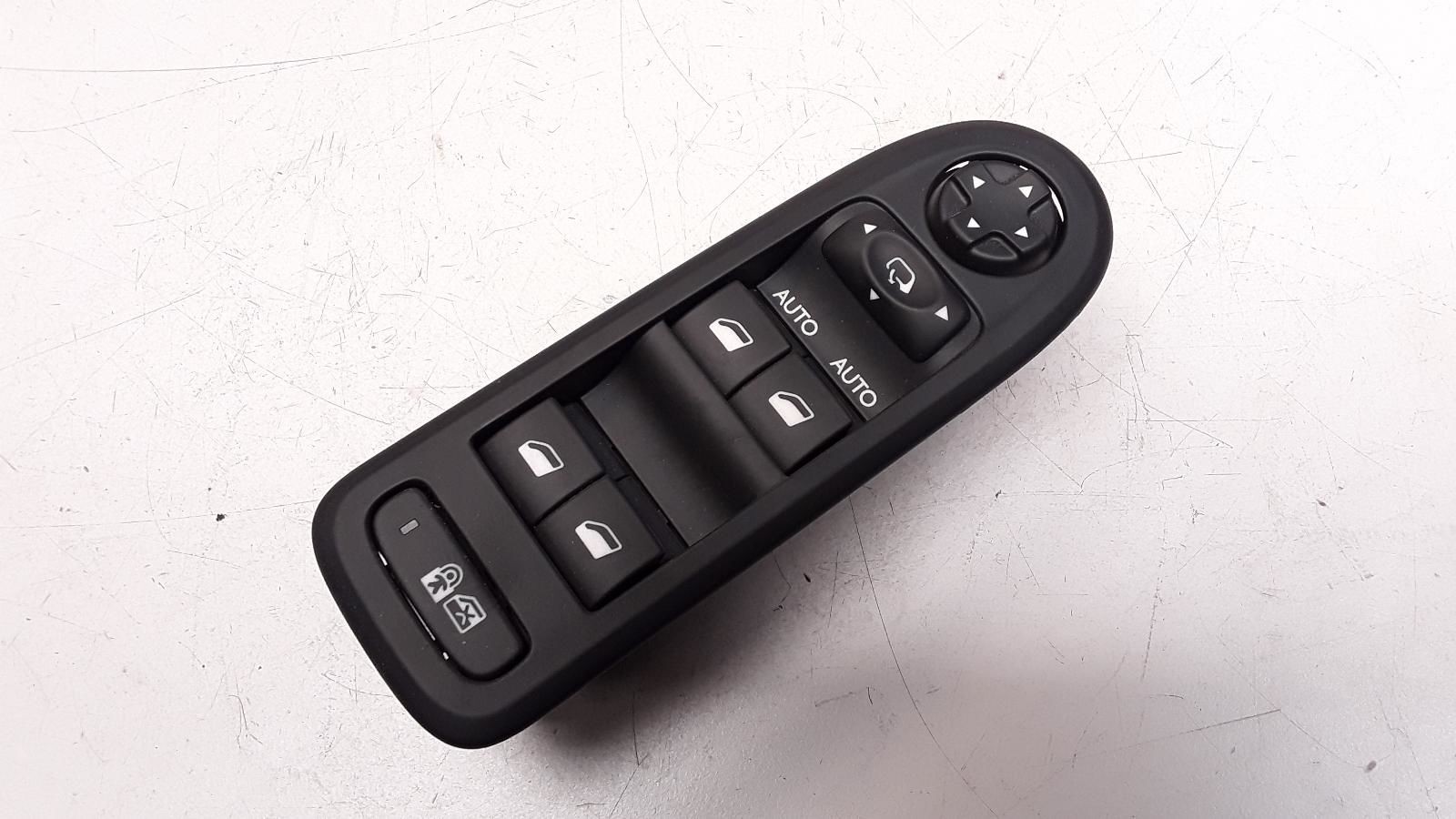 PSA 6490.AZ | Citroen C3 2009-2015 Sol Ön Cam Açma Düğmesi Orijinal