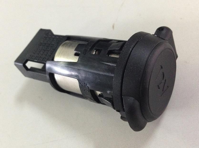 PSA 96661053ZD | Citroen C-Elyse 12 Volt Giriş Soketi Komple Orijinal