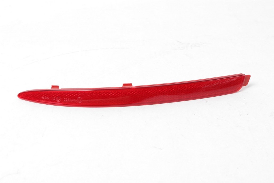 İTHAL 1Z0945105A | Skoda Octavıa 2009-2013 Model Arası Sol Arka Tampon Reflektörü