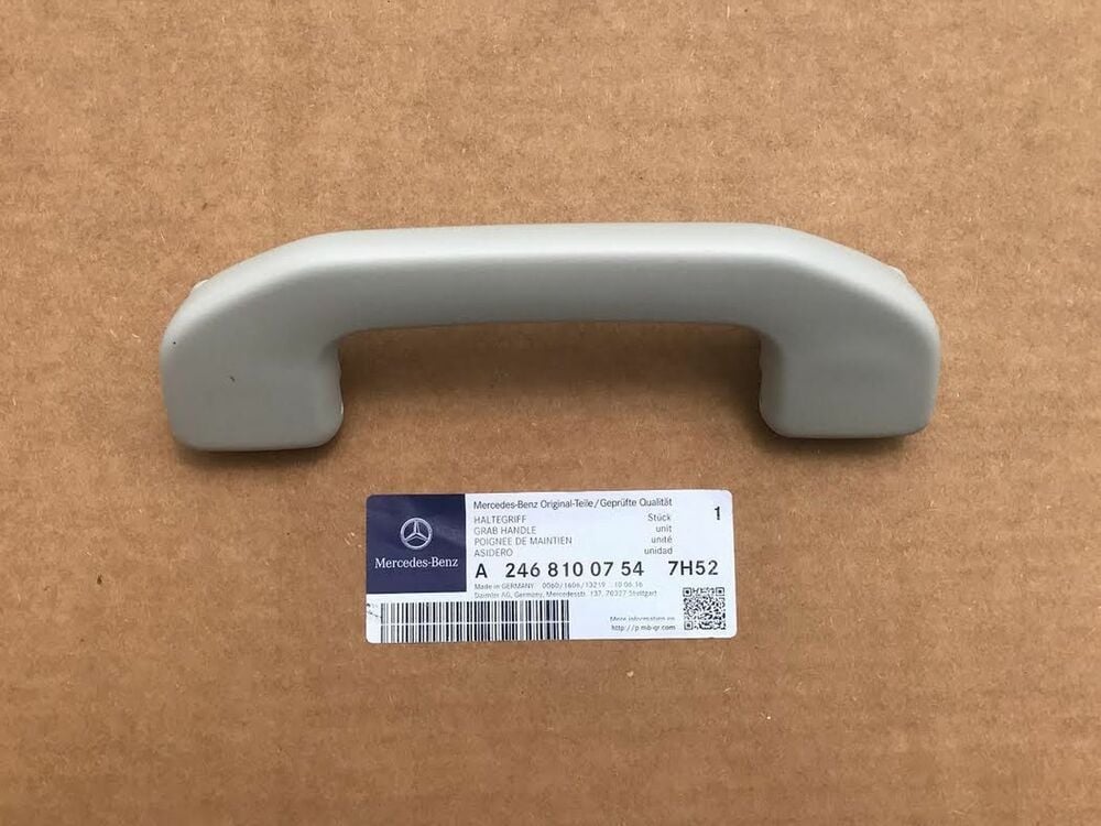 MERCEDES-BENZ A24681007547H52 | A Serisi W176 Kasa Ön Tavan Tutamağı Orijinal