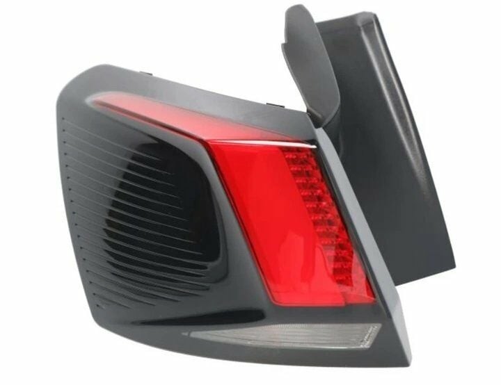 PSA 9810477180 | Peugeot 3008 2018 Sonrası Sol Stop Lambası Dış Orijinal