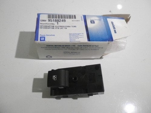 PSA 95188249 | Chevrolet Yeni Aveo T300 Arka Cam Açma Düğmesi Orijinal