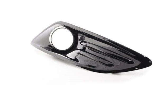 İTHAL C1BJ15A298DA | Ford Fiesta 2013-2018 Sis Far Çerçecesi Sol Piano Black Yan Sanayi