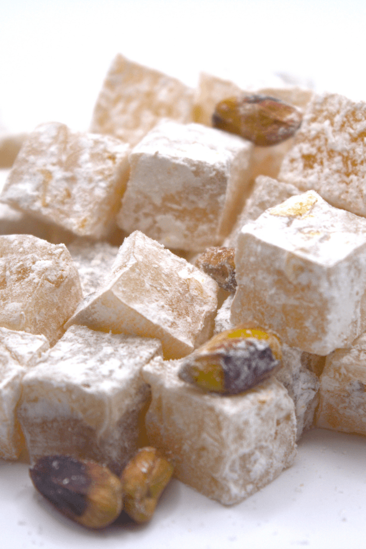 Kahve Yanı 3’lü Lokum Seti (230 g x 3) Gül Yapraklı-Kadayıflı- Çifte Kavrulmuş Lokum Paketi