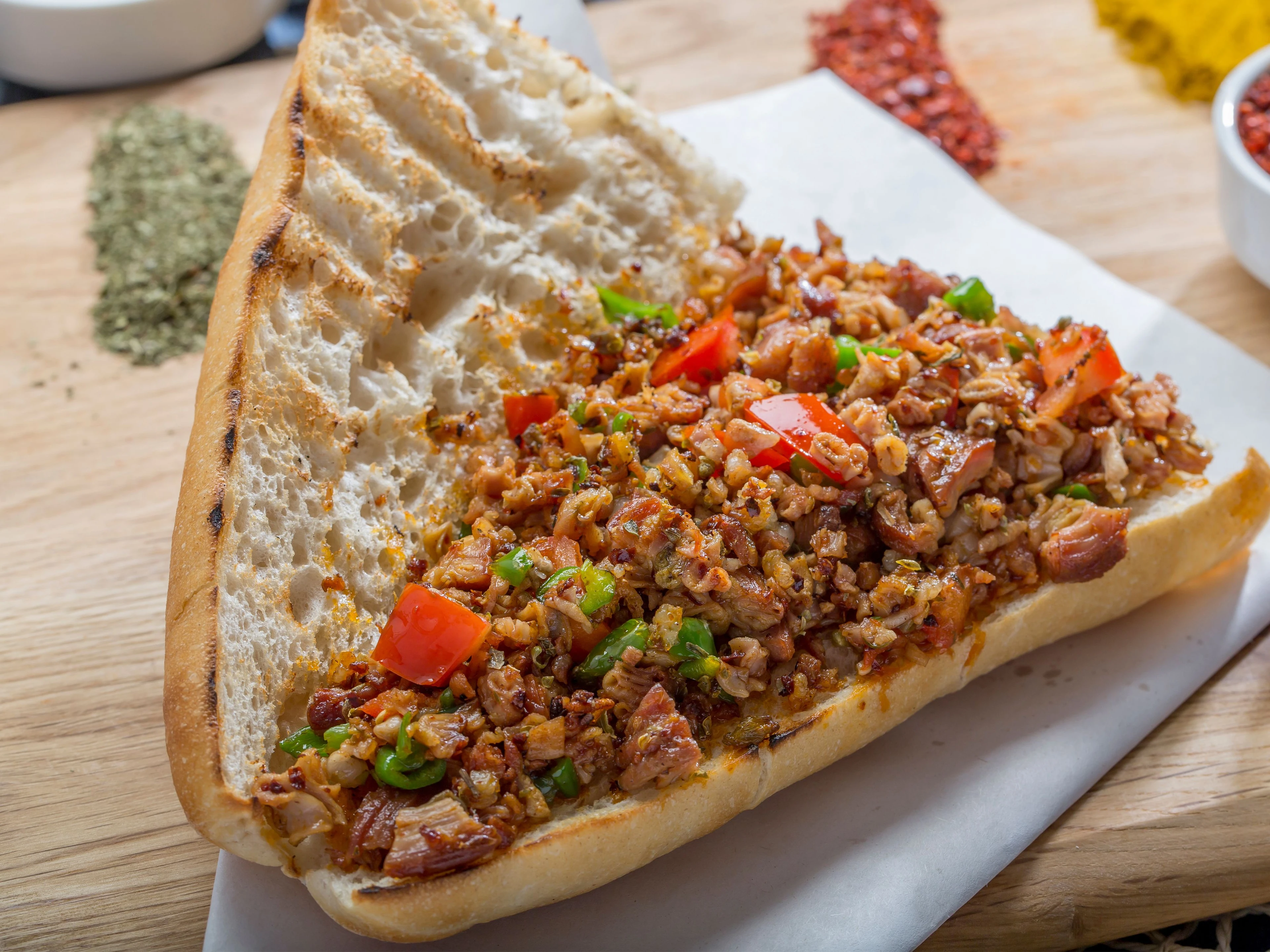 Ekmek Kokoreç İstasyonu / Yarım Ekmek 